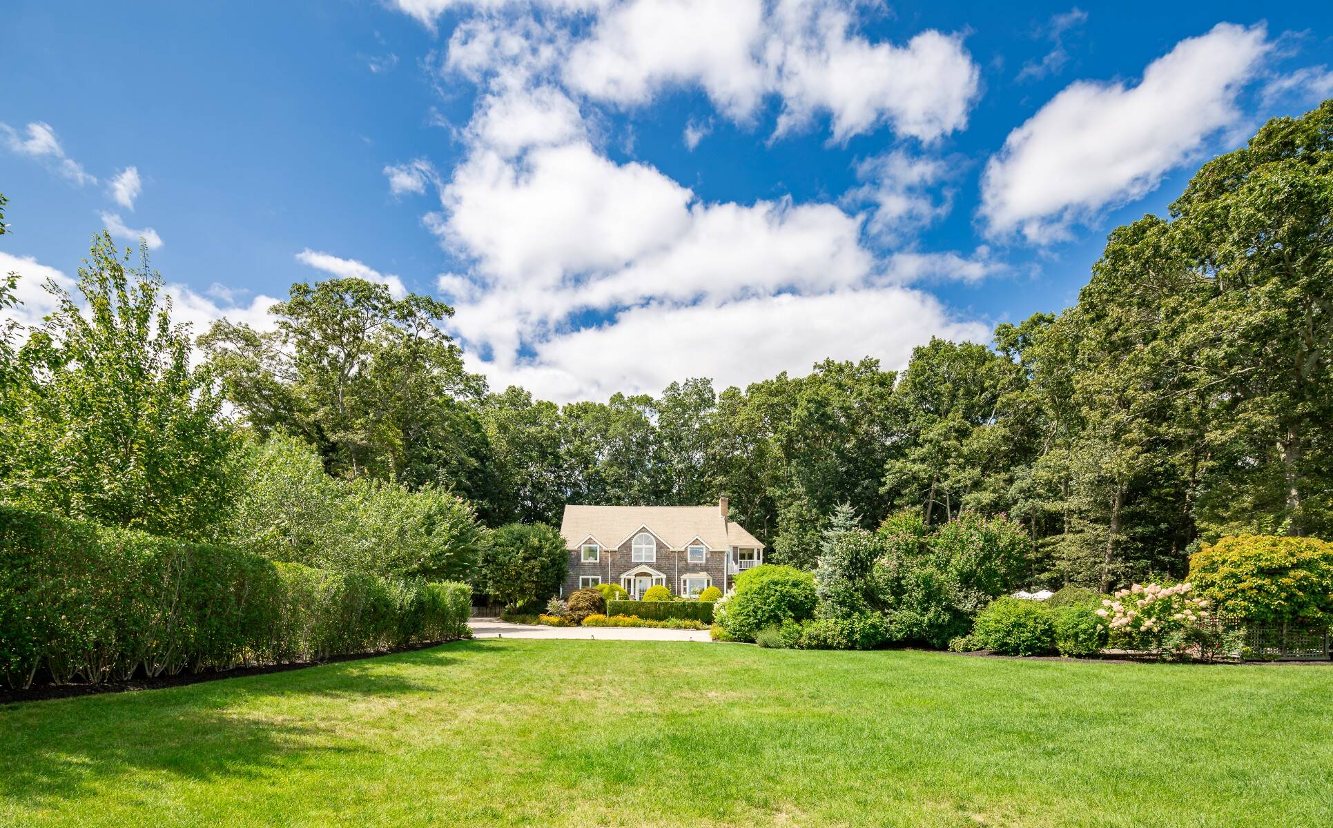  Serene Gated Retreat with Farm Vistas in Water Mill - 物件實景