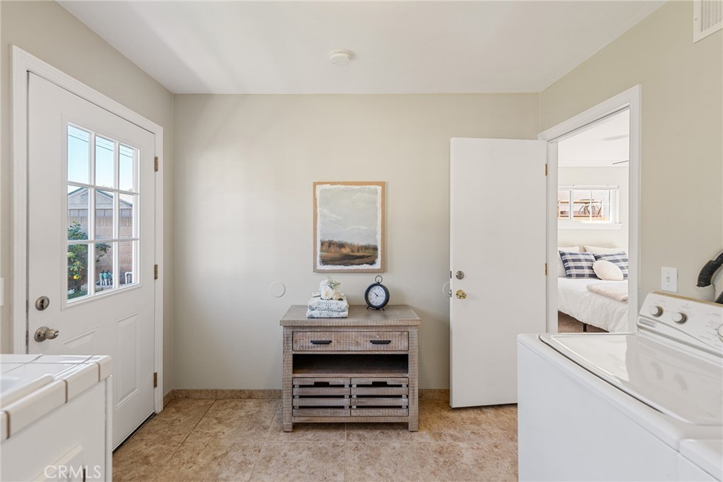 Buena Park, California, 90620, United States, 4 Bedrooms Bedrooms, ,2 BathroomsBathrooms,Residential,For Sale,1987993