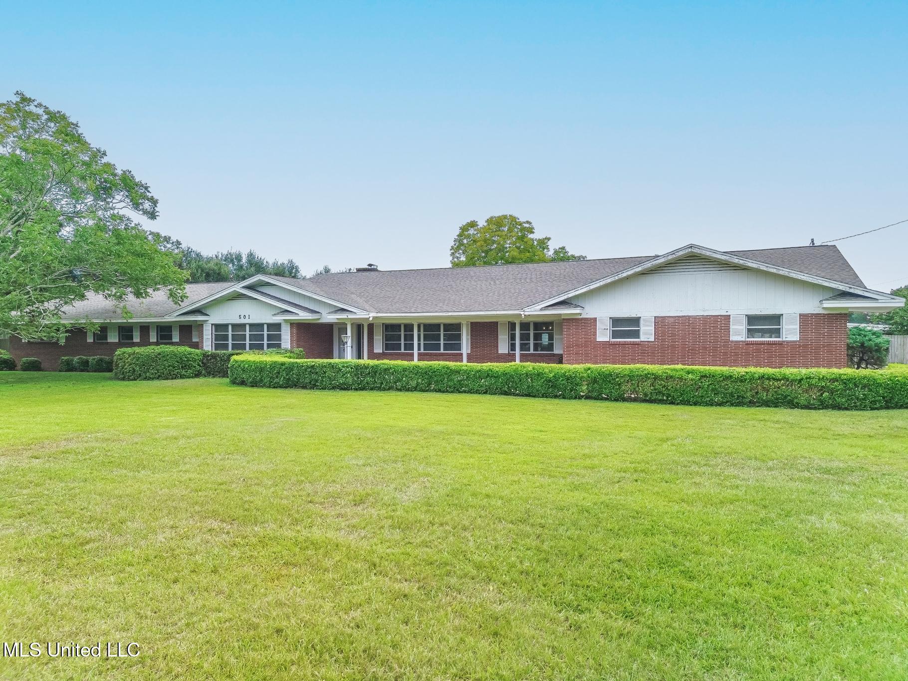 Long Beach, Mississippi, 39560, United States, 5 Bedrooms Bedrooms, ,4 BathroomsBathrooms,Residential,For Sale,1939347