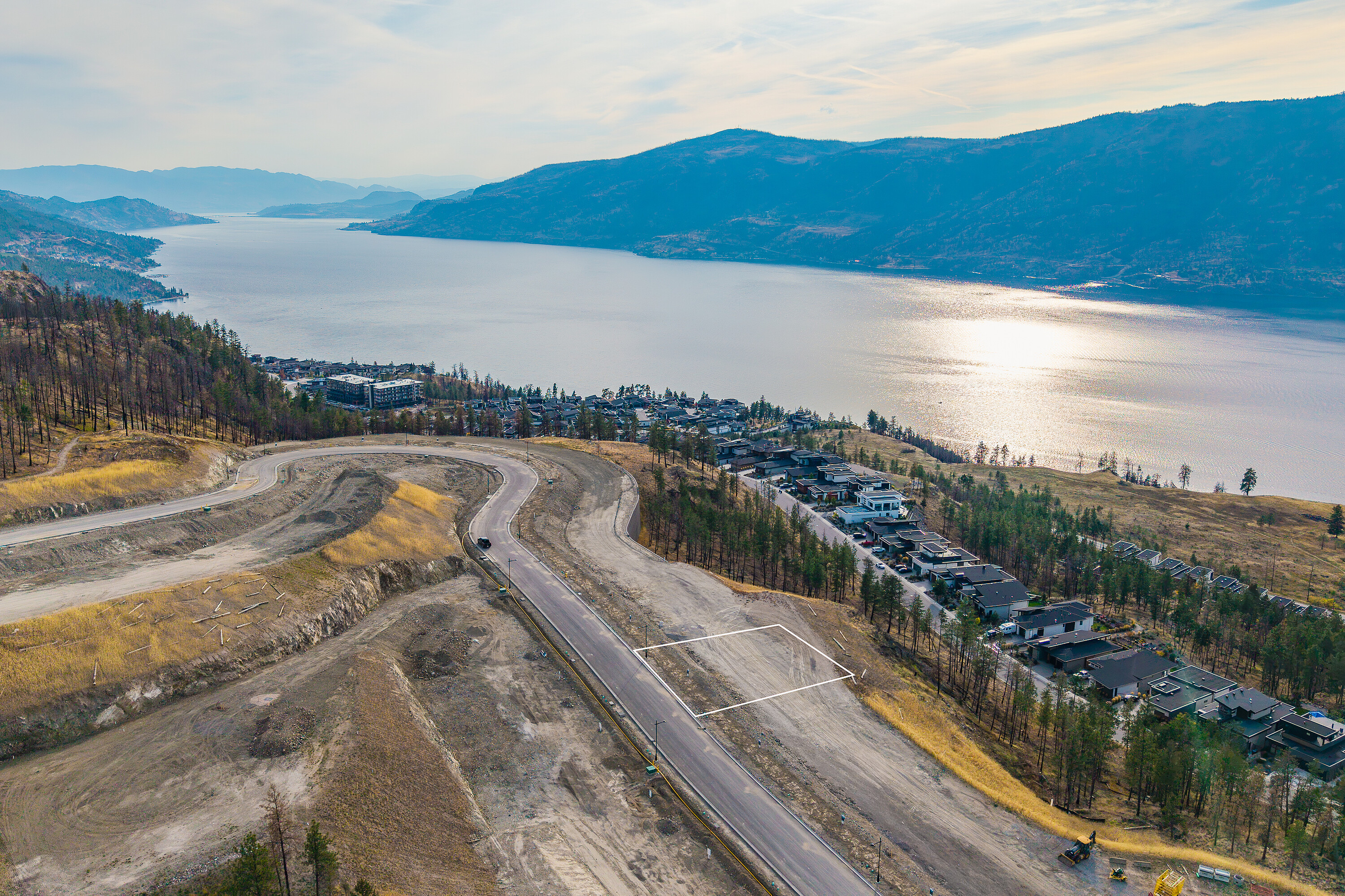 Premier Lakeview Lot - 物件實景