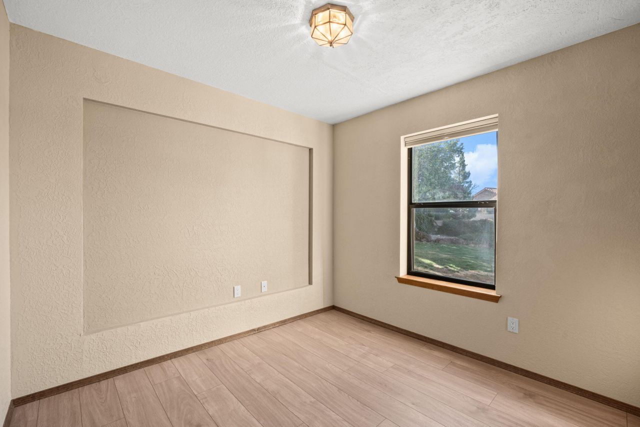 Albuquerque, New Mexico, 87112, United States, 4 Bedrooms Bedrooms, ,3 BathroomsBathrooms,Residential,For Sale,1985067