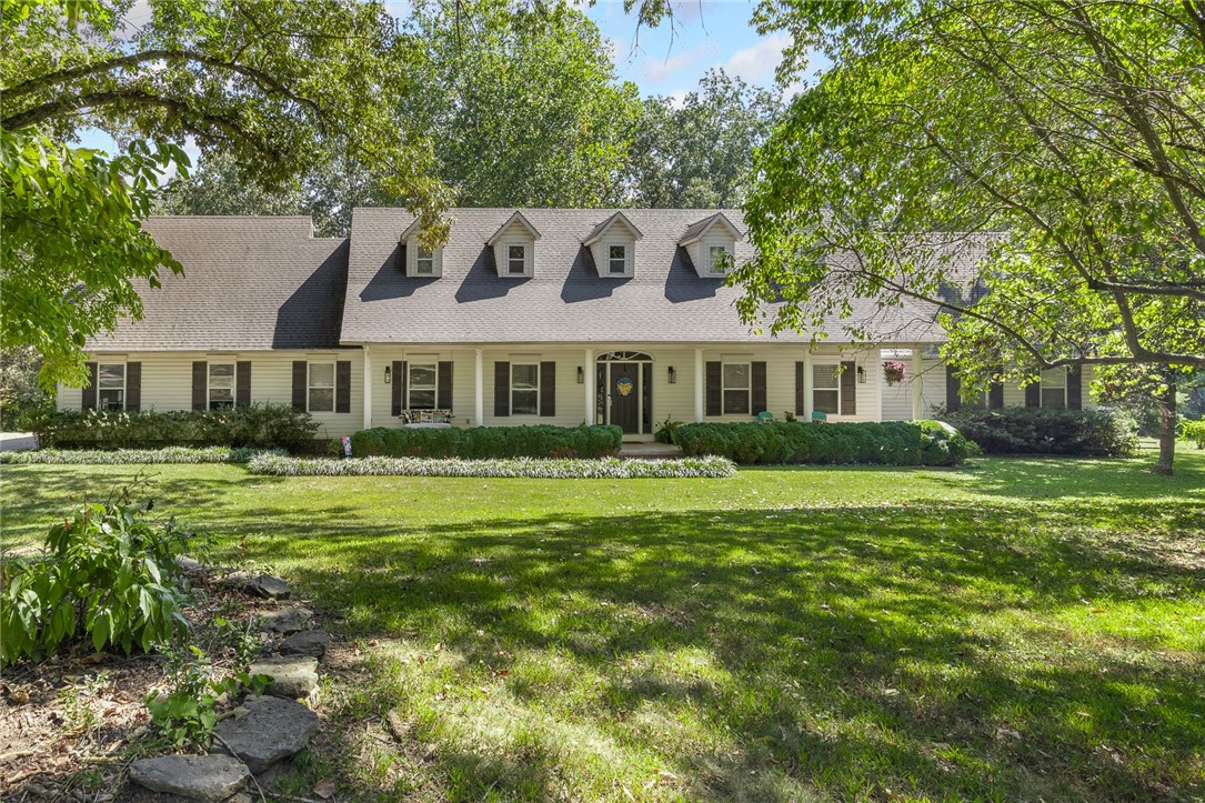 Harrison, Arkansas, 72601, United States, 5 Bedrooms Bedrooms, ,4 BathroomsBathrooms,Residential,For Sale,1934554