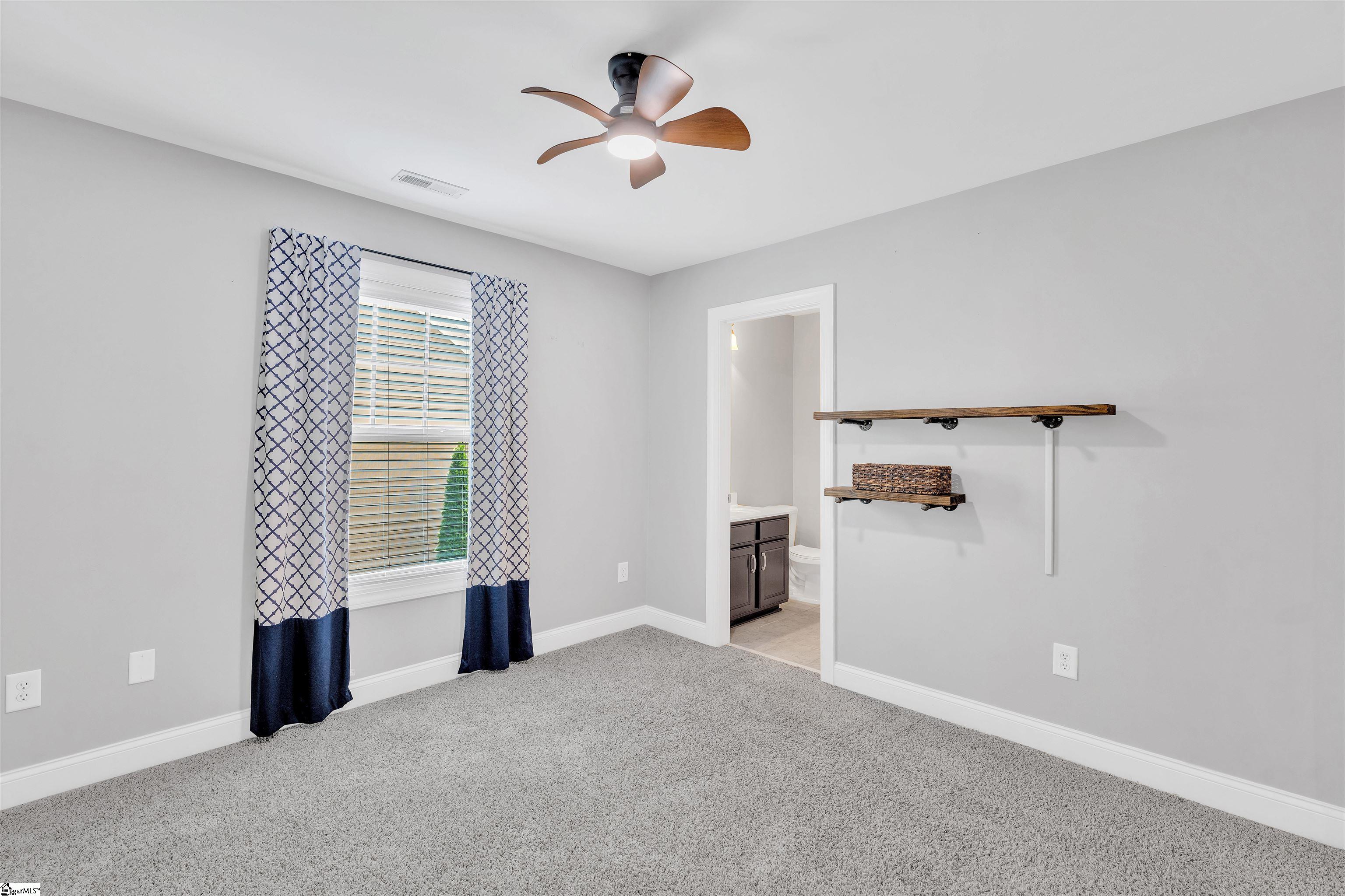 Greenville, South Carolina, 29615, United States, 5 Bedrooms Bedrooms, ,4 BathroomsBathrooms,Residential,For Sale,1827881