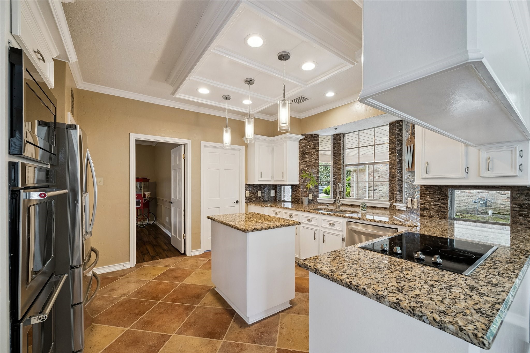  2919 Forest Garden Drive - 物件實景