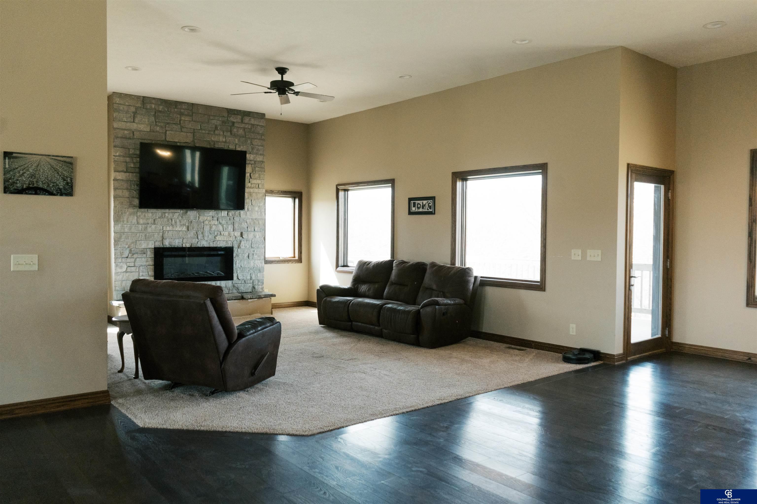 Garland, Nebraska, 68360-9322, United States, 4 Bedrooms Bedrooms, ,3 BathroomsBathrooms,Residential,For Sale,1828559