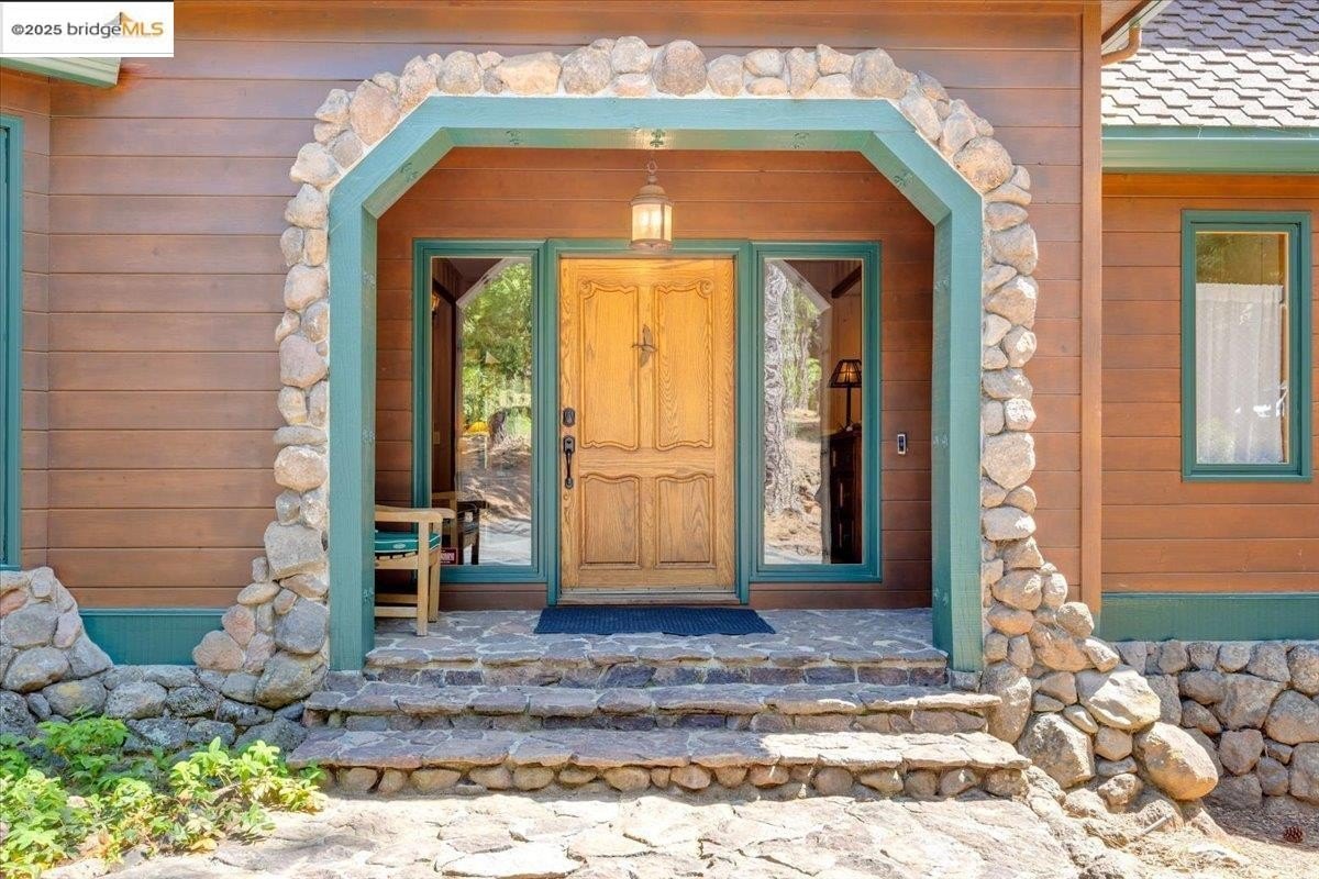 Twain Harte, California, 95383, United States, 4 Bedrooms Bedrooms, ,3 BathroomsBathrooms,Residential,For Sale,1908643