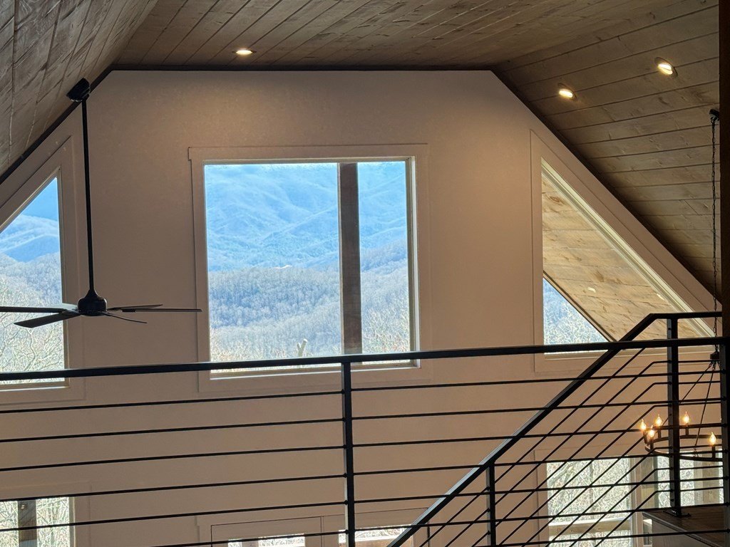 Young Harris, Georgia, 30582, United States, 3 Bedrooms Bedrooms, ,2 BathroomsBathrooms,Residential,For Sale,2010979