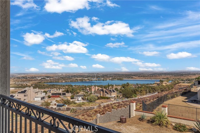 Palmdale, California, 93551, United States, 5 Bedrooms Bedrooms, ,4 BathroomsBathrooms,Residential,For Sale,1984505