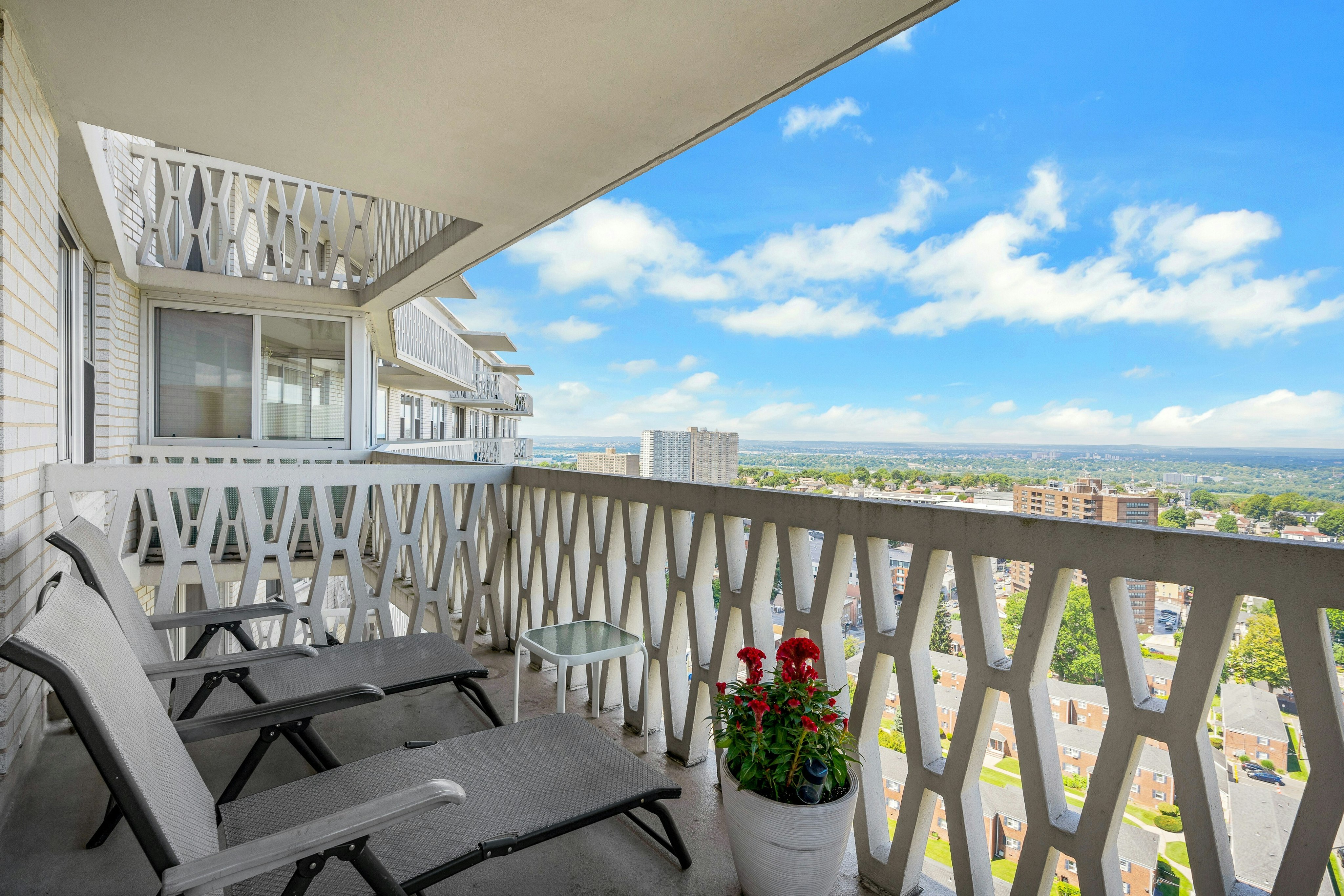  2000 Linwood Avenue #22C/D, Fort Lee, NJ 07024 - 物件實景