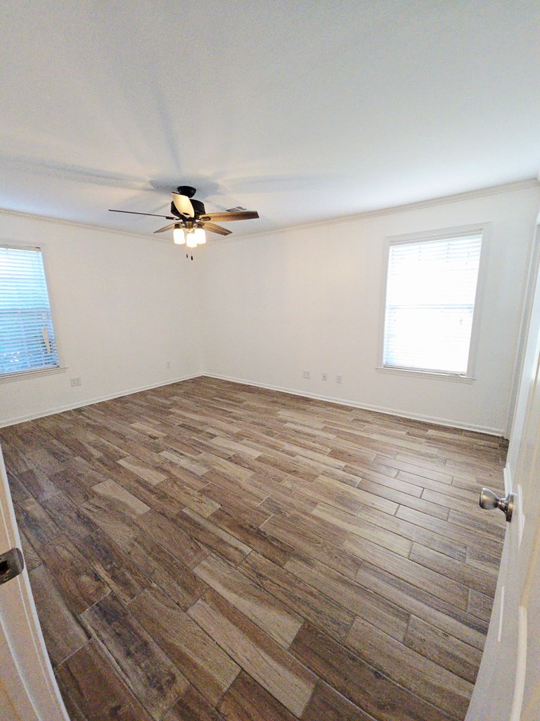 Americus, Georgia, 31719, United States, 4 Bedrooms Bedrooms, ,3 BathroomsBathrooms,Residential,For Sale,1982265