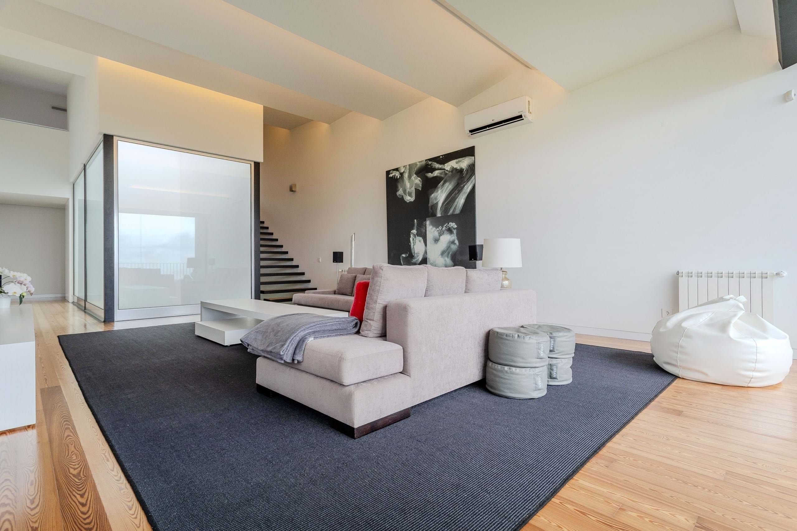 Ponta Delgada, Ilha de São Miguel, 9560-501, PT, 3 Bedrooms Bedrooms, ,4 BathroomsBathrooms,Residential,For Sale,1826448