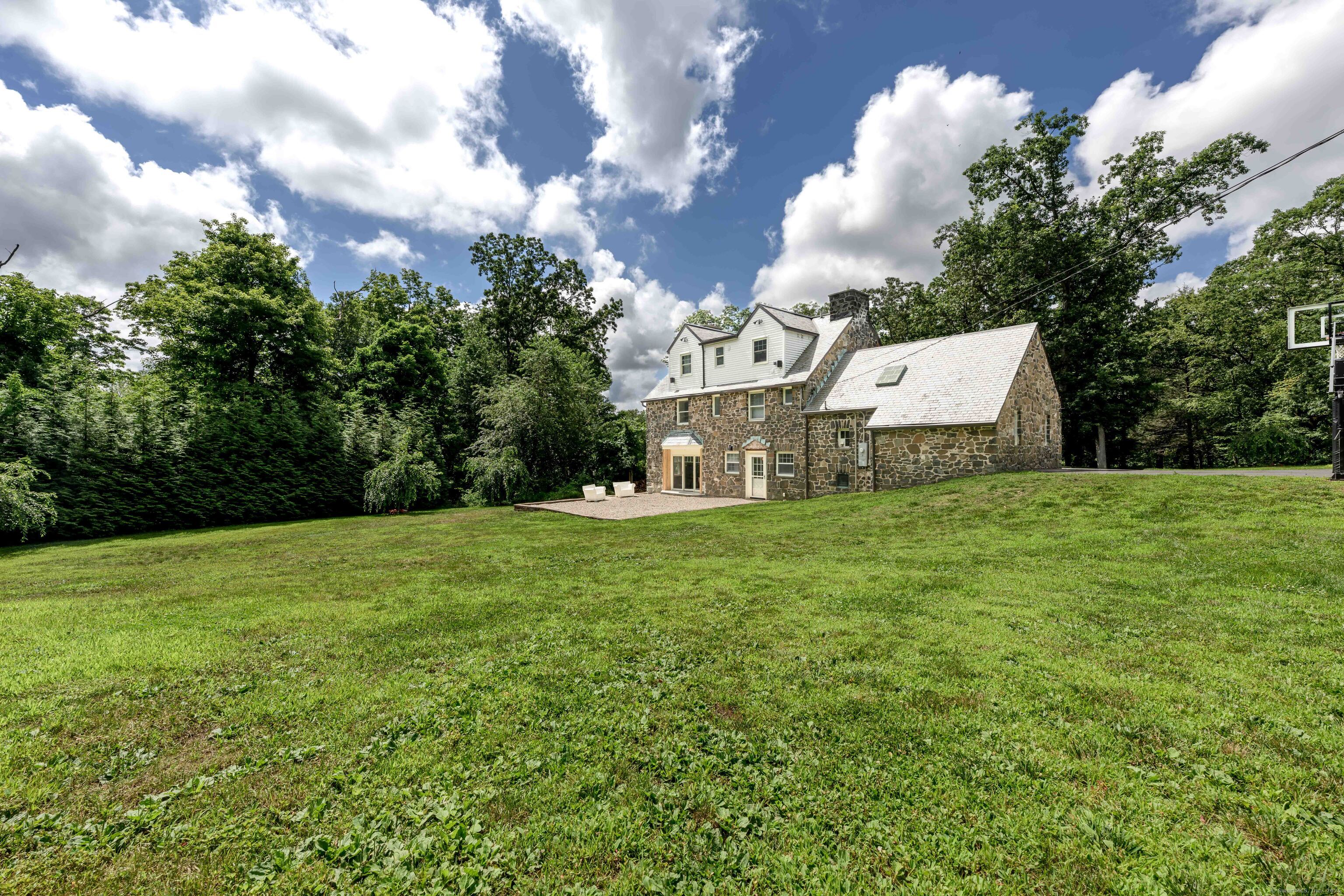 Bethany, Connecticut, 06524, United States, 4 Bedrooms Bedrooms, ,4 BathroomsBathrooms,Residential,For Sale,1911877