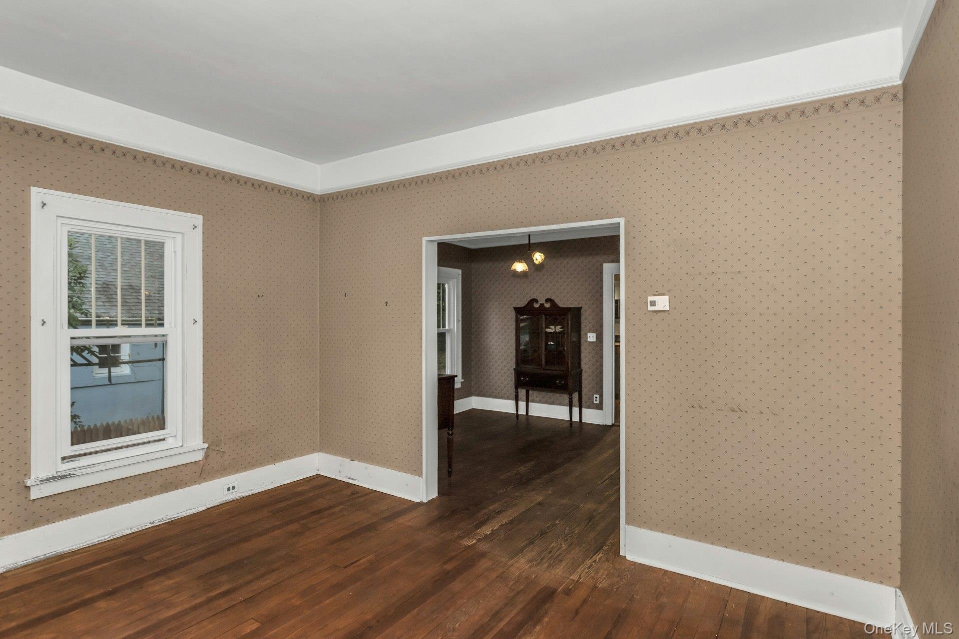 Northport, New York, 11768, United States, 2 Bedrooms Bedrooms, ,1 BathroomBathrooms,Residential,For Sale,1987614