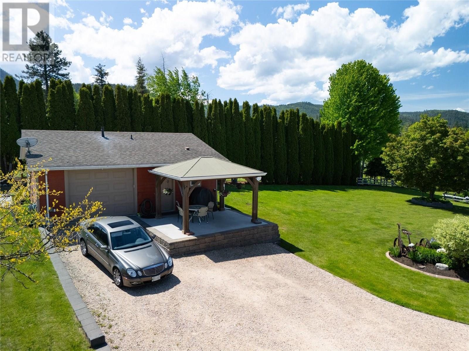 COLDSTREAM, British Columbia, V1B 3E8, CA, 3 Bedrooms Bedrooms, ,2 BathroomsBathrooms,Residential,For Sale,1837127