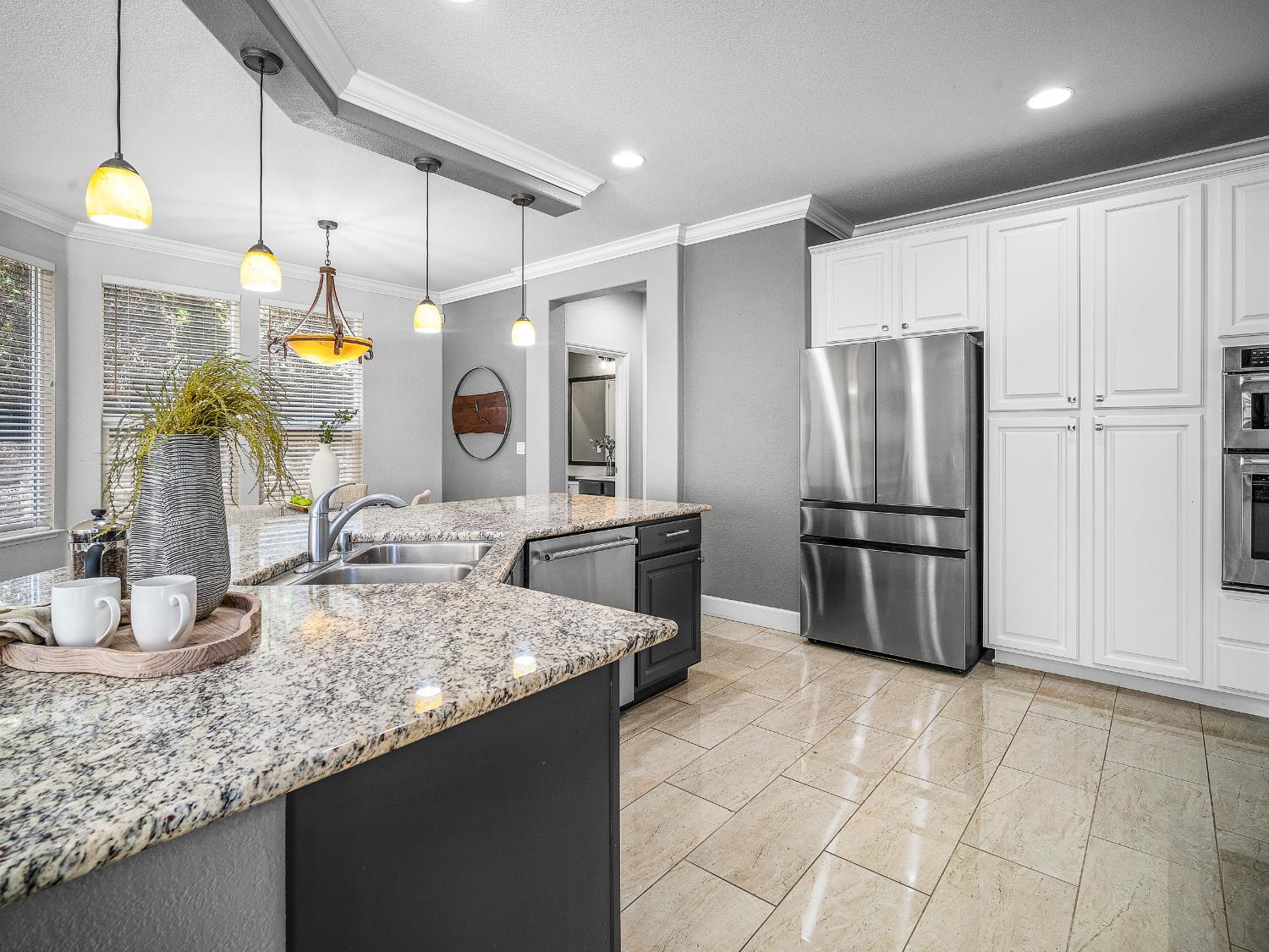 El Dorado Hills, California, 95762, United States, 5 Bedrooms Bedrooms, ,5 BathroomsBathrooms,Residential,For Sale,1914654