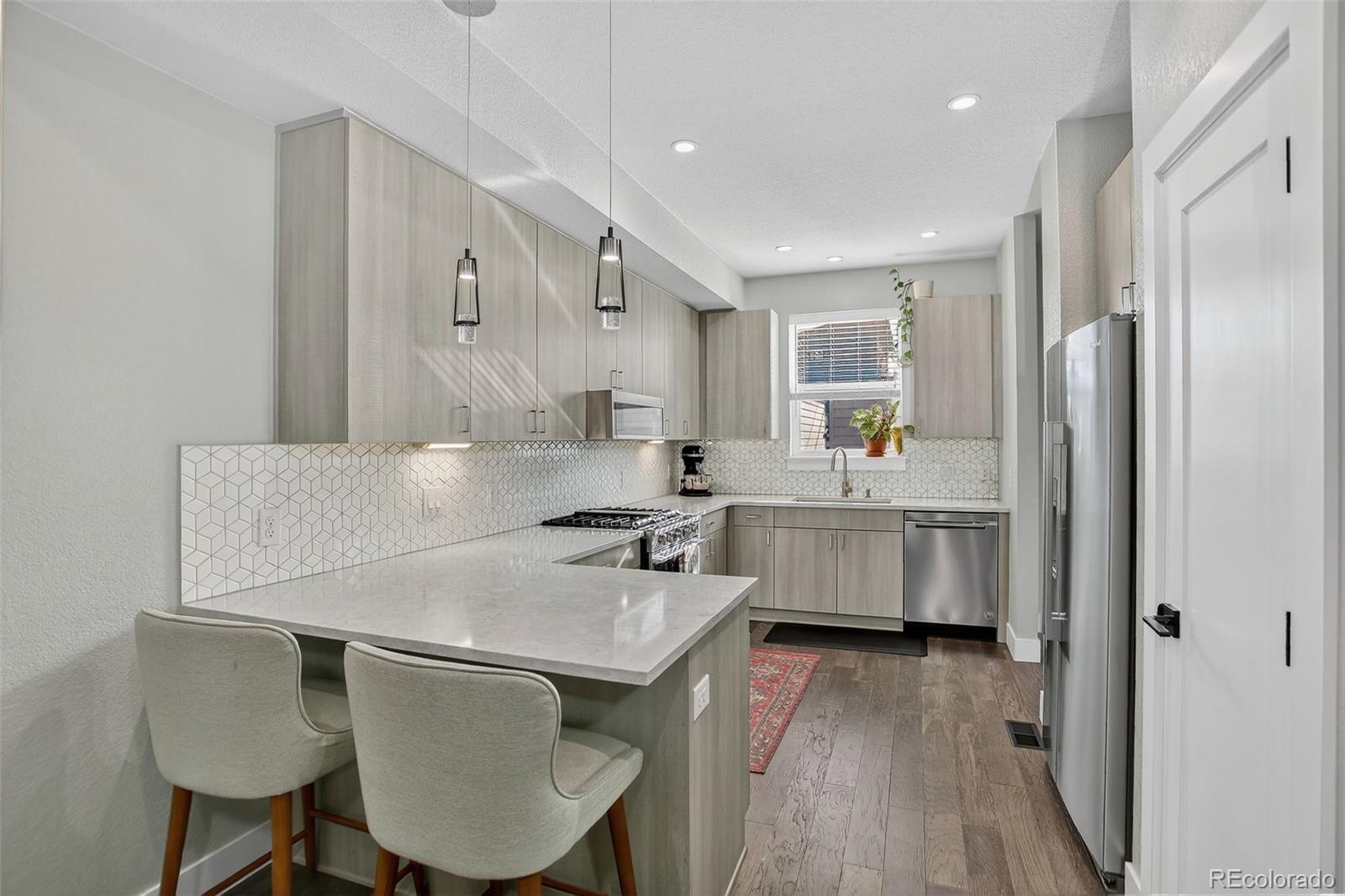 Denver, Colorado, 80204, United States, 3 Bedrooms Bedrooms, ,3 BathroomsBathrooms,Residential,For Sale,1939620