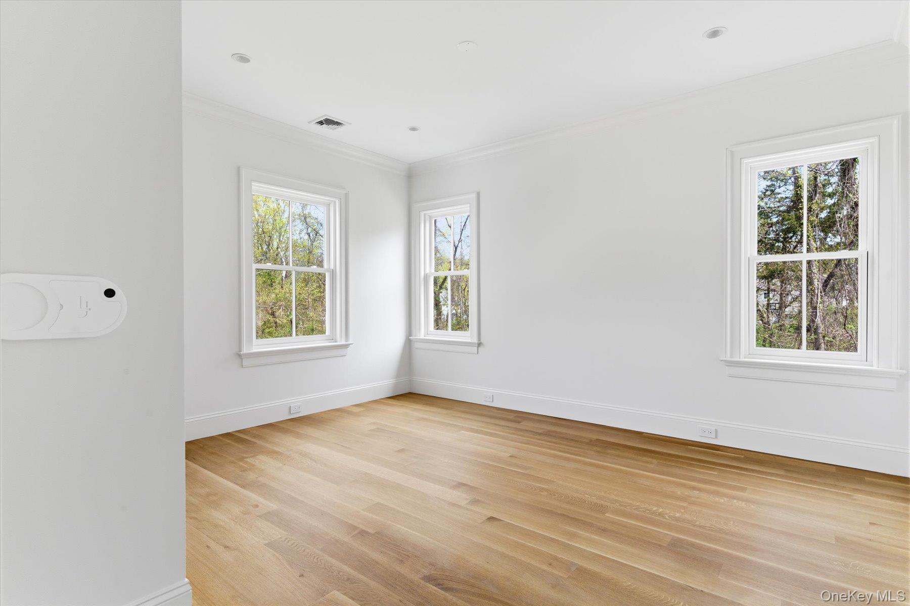  3 Crane Road, Huntington, NY, 11743 - 物件實景