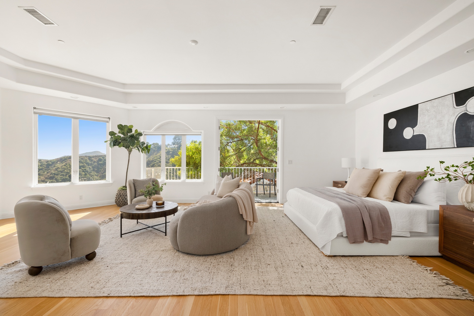  1939 Stradella Road - 物件實景