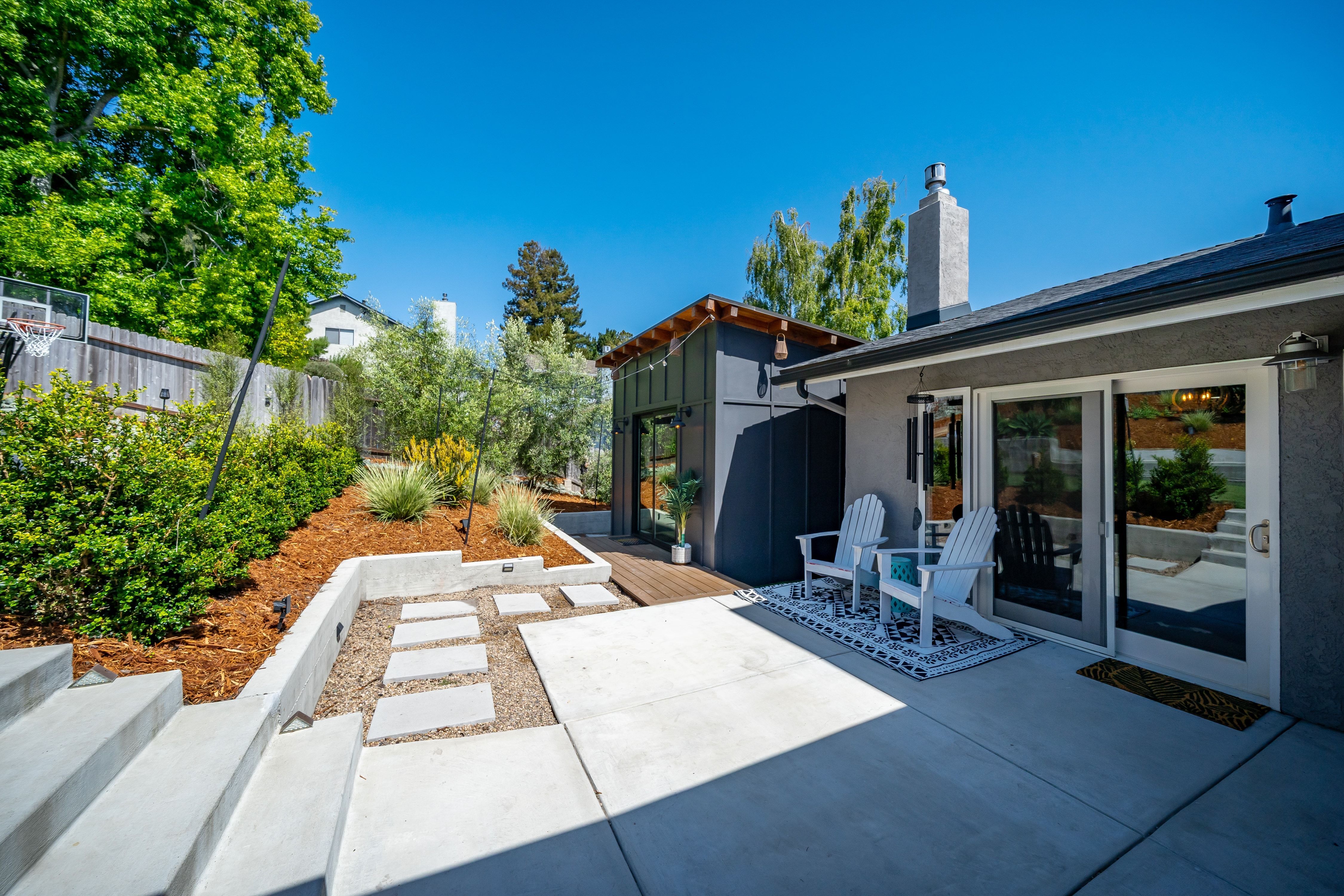  California Coastal Living Meets Modern Farmhouse Design - 物件實景