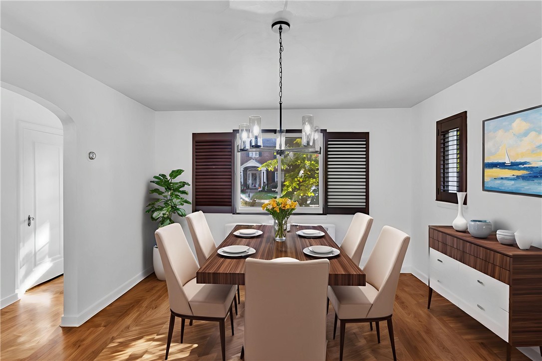 Point Breeze, Pennsylvania, 15208, United States, 4 Bedrooms Bedrooms, ,4 BathroomsBathrooms,Residential,For Sale,1990871