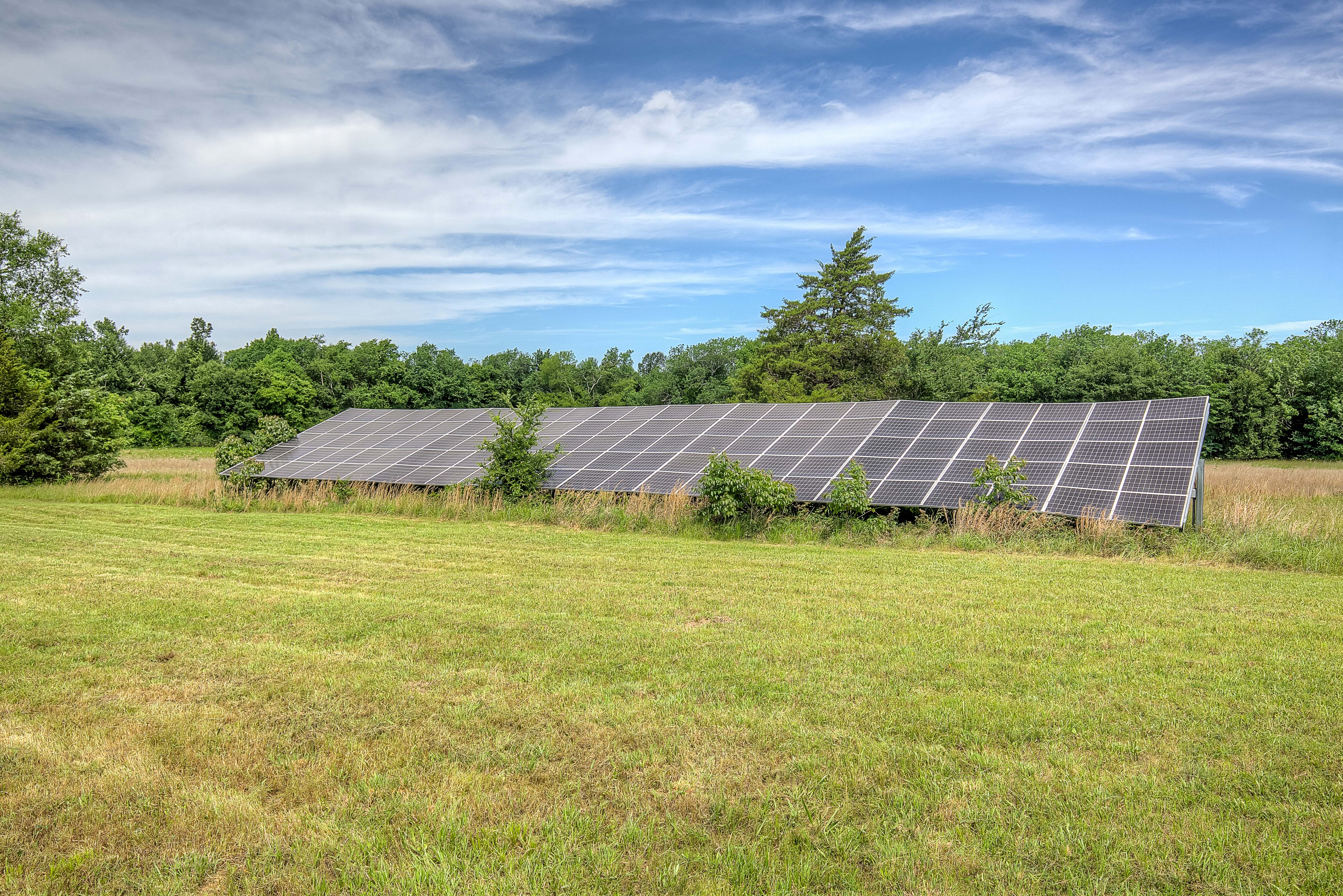 Sulphur Springs, Texas, 75482, United States, 4 Bedrooms Bedrooms, ,4 BathroomsBathrooms,Residential,For Sale,1981716