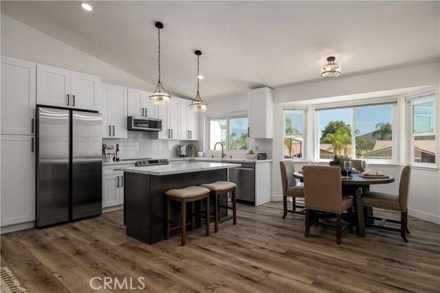 Canyon Lake, California, 92587, United States, 3 Bedrooms Bedrooms, ,2 BathroomsBathrooms,Residential,For Sale,1947697