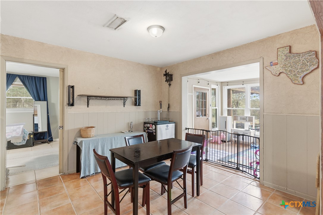 New Braunfels, Texas, 78130, United States, 3 Bedrooms Bedrooms, ,2 BathroomsBathrooms,Residential,For Sale,2049133