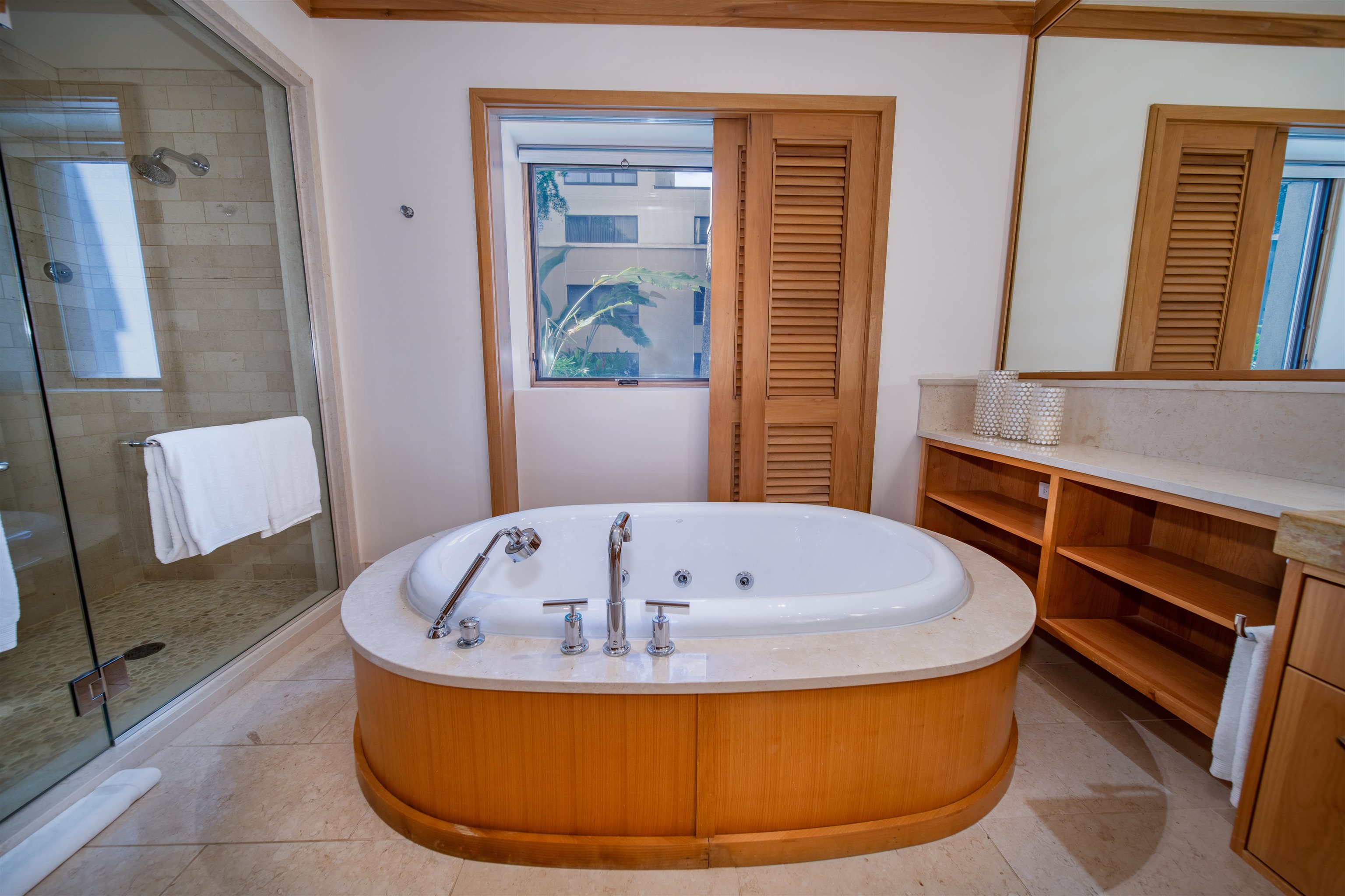 Lahaina, Hawaii, 96761, United States, 3 Bedrooms Bedrooms, ,4 BathroomsBathrooms,Residential,For Sale,1826990