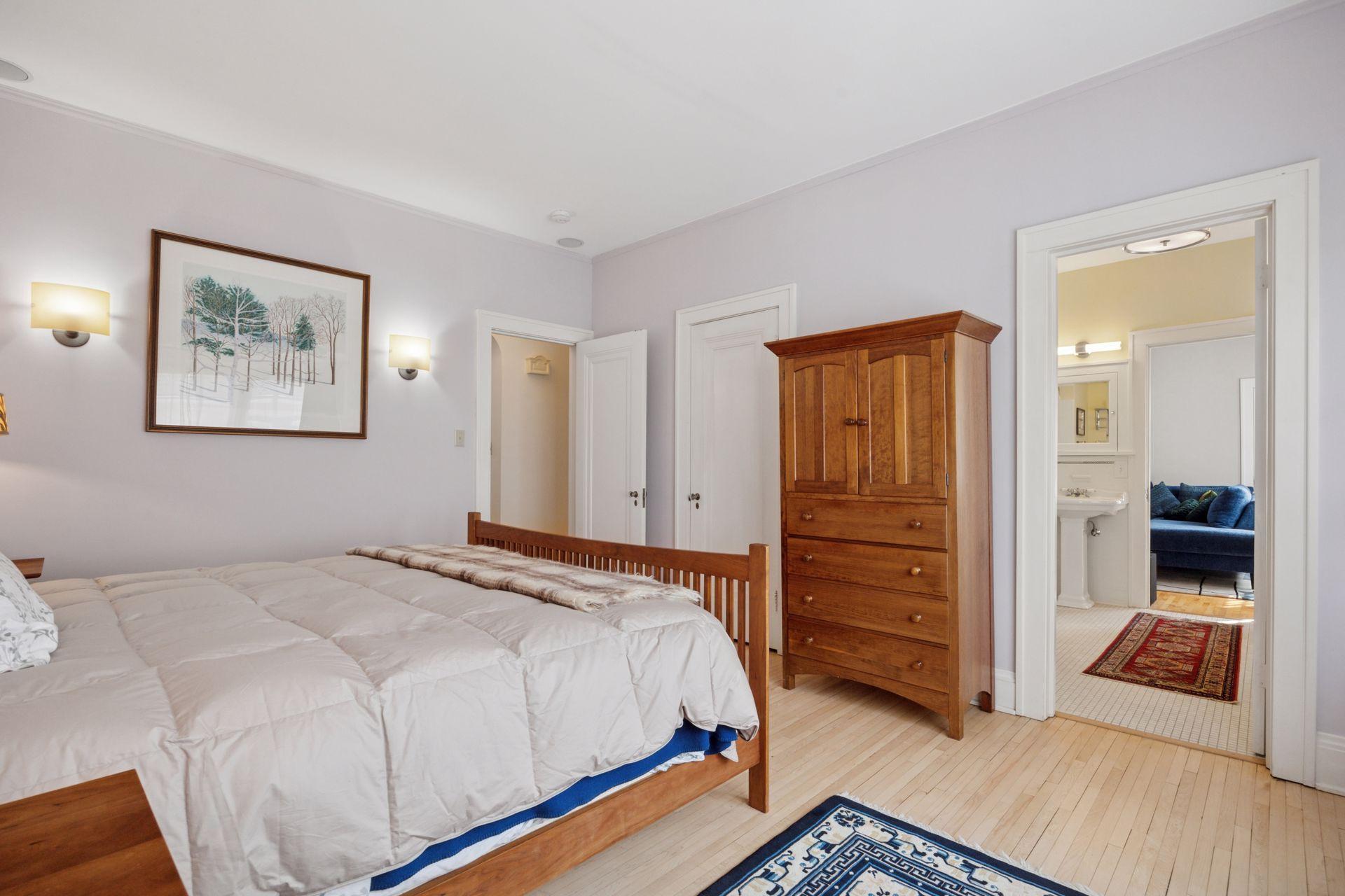 Saint Paul, Minnesota, 55105, United States, 5 Bedrooms Bedrooms, ,3 BathroomsBathrooms,Residential,For Sale,1767572
