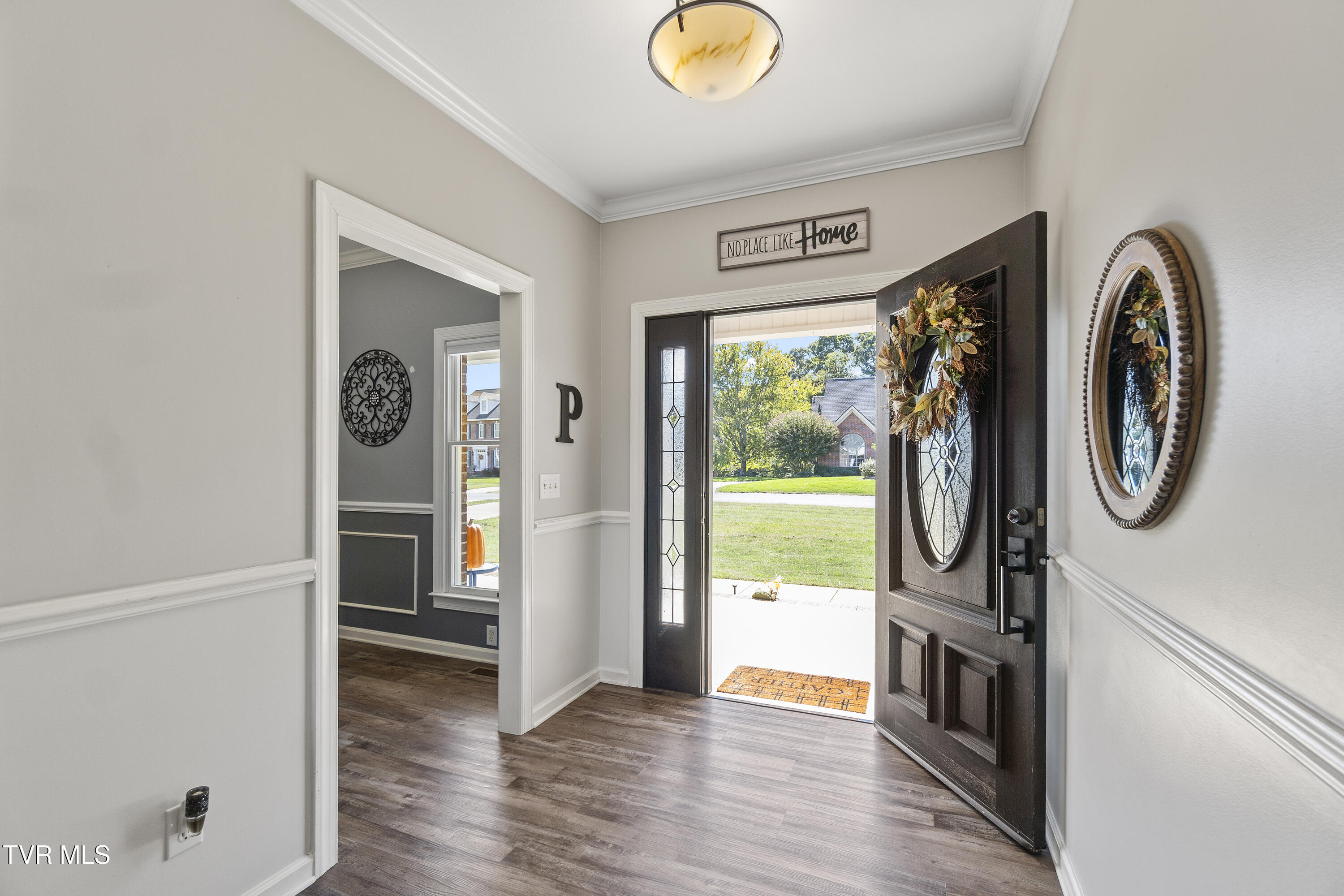 Greeneville, Tennessee, 37743, United States, 4 Bedrooms Bedrooms, ,3 BathroomsBathrooms,Residential,For Sale,1997780