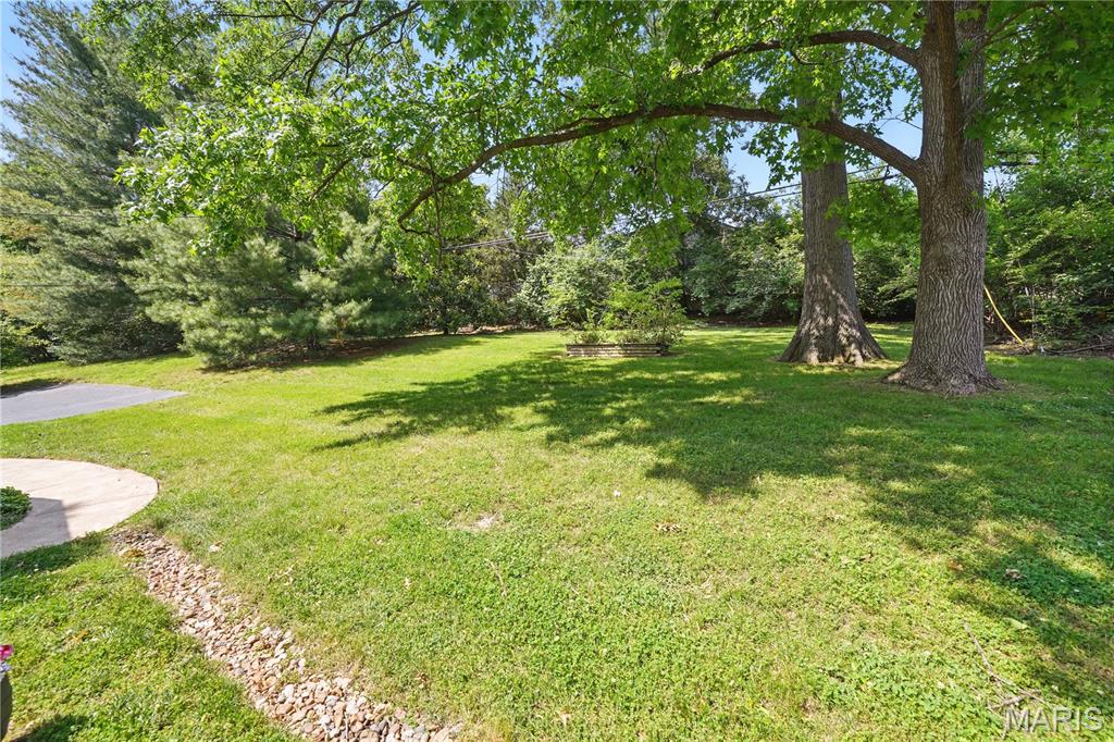 St Louis, Missouri, 63117, United States, 3 Bedrooms Bedrooms, ,2 BathroomsBathrooms,Residential,For Sale,1840220