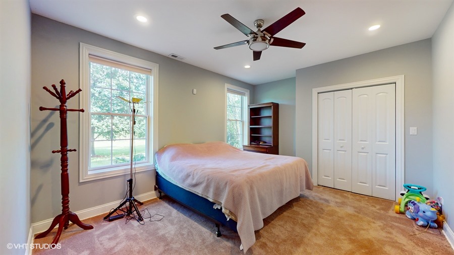 Lakewood, Illinois, 60014, United States, 5 Bedrooms Bedrooms, ,5 BathroomsBathrooms,Residential,For Sale,1980516