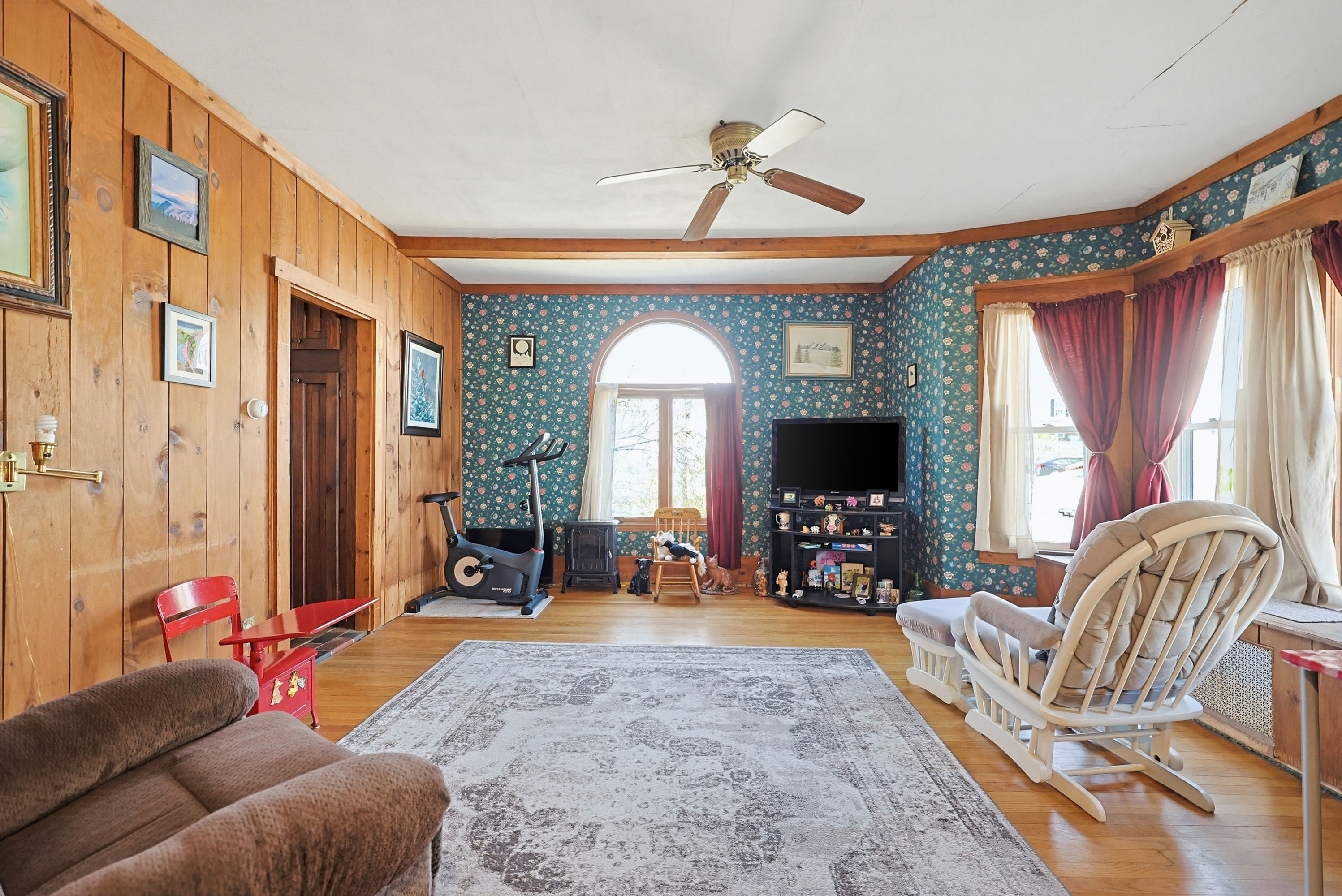  339 Chestnut Street, Gardner, MA 01440 - 物件實景