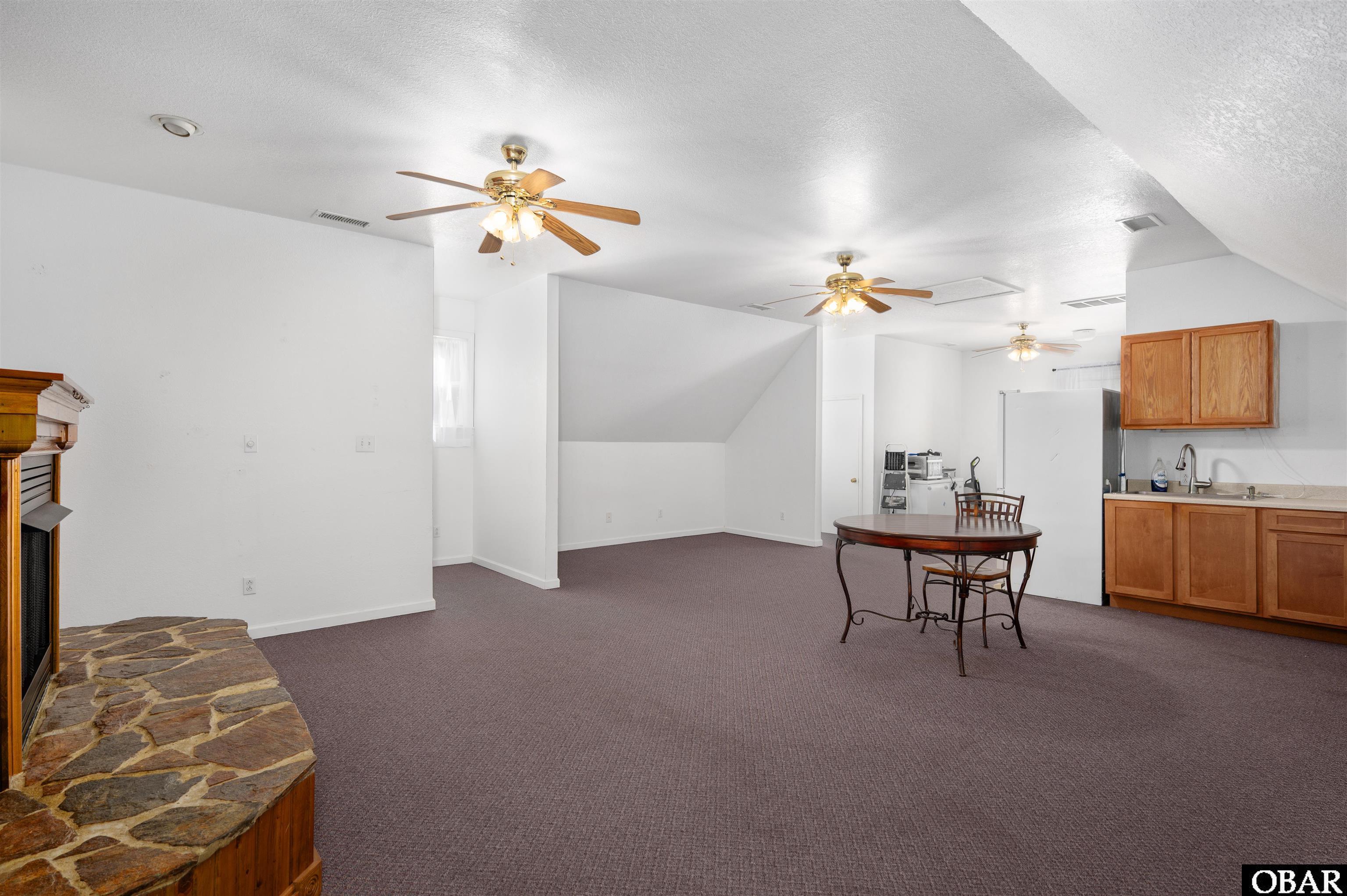 Kitty Hawk, North Carolina, 27949, United States, 4 Bedrooms Bedrooms, ,4 BathroomsBathrooms,Residential,For Sale,1973752