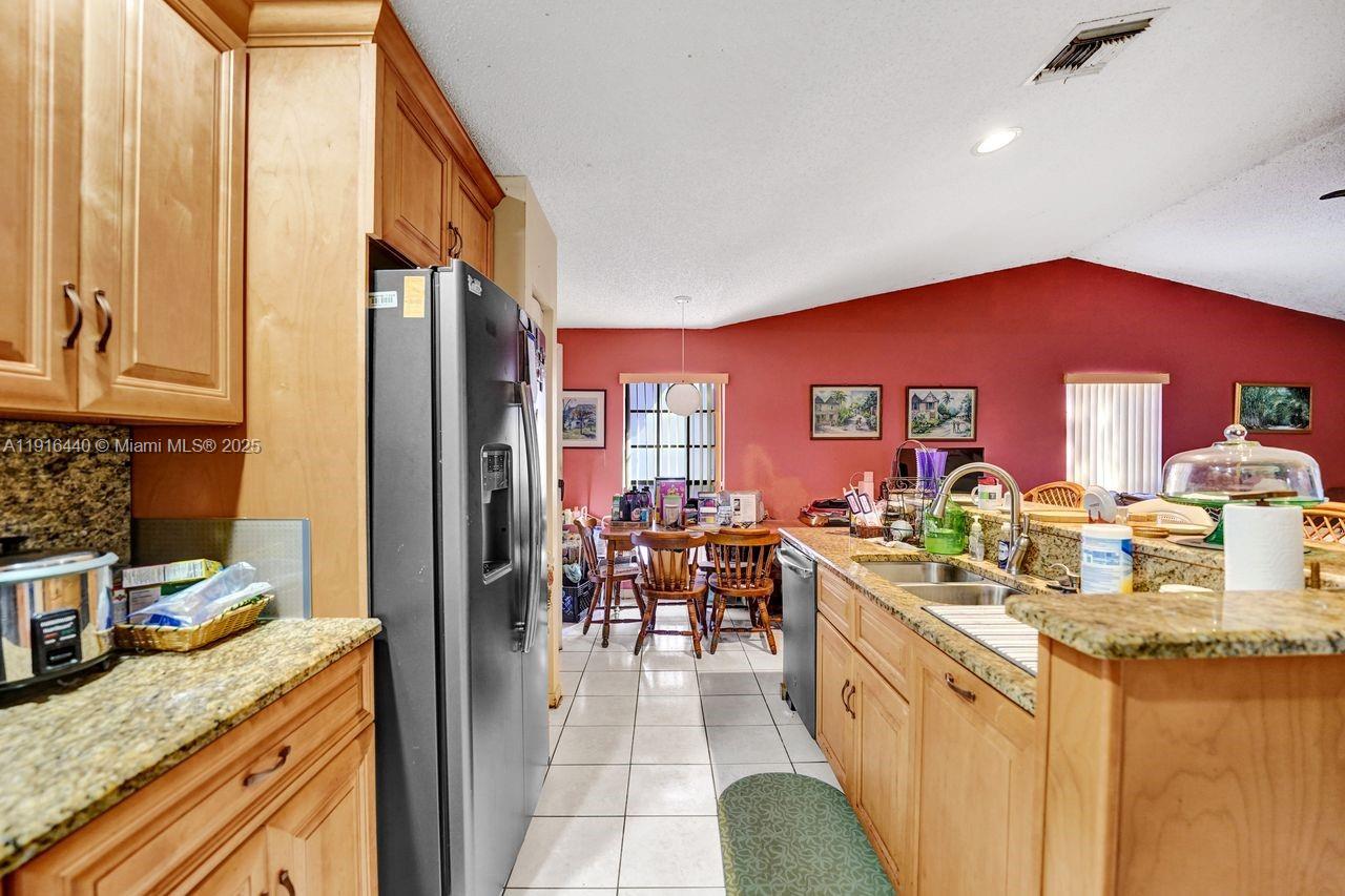 Miramar, Florida, 33025, United States, 3 Bedrooms Bedrooms, ,2 BathroomsBathrooms,Residential,For Sale,1996161