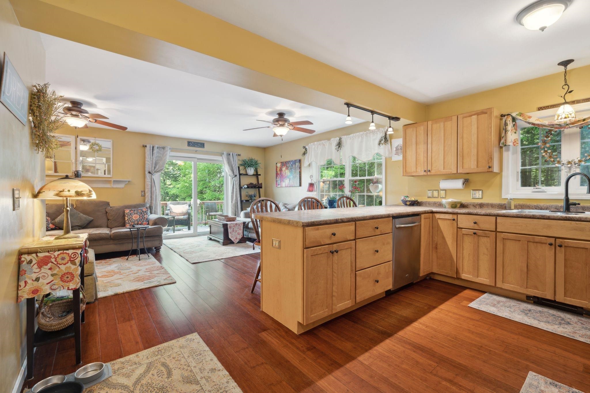 Sunapee, New Hampshire, 03782, United States, 4 Bedrooms Bedrooms, ,3 BathroomsBathrooms,Residential,For Sale,1892767