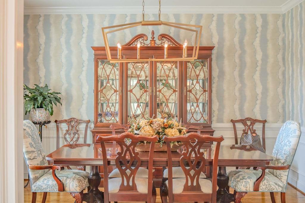 DALTON, Georgia, 30720, United States, 4 Bedrooms Bedrooms, ,4 BathroomsBathrooms,Residential,For Sale,2003034