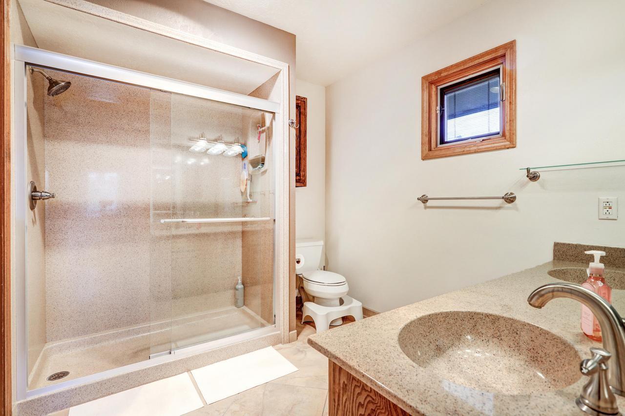 1116 Castellano Court SE, Albuquerque, New Mexico, 87123, United States, 4 Bedrooms Bedrooms, ,3 BathroomsBathrooms,Residential,For Sale,1116 Castellano Court SE,1627649