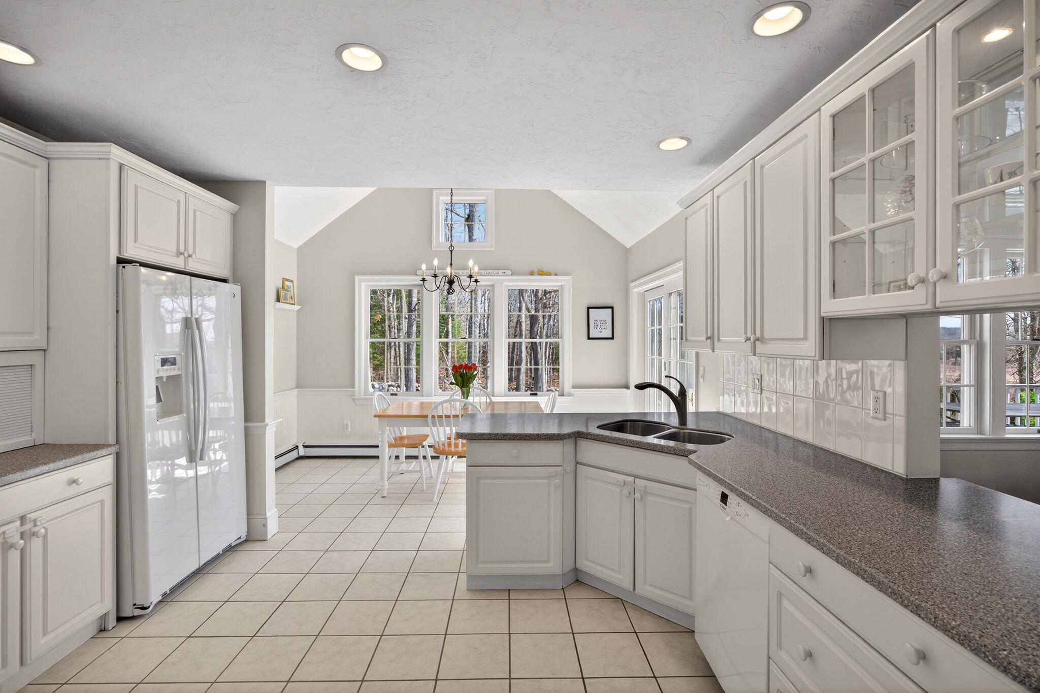  68 Krikor Drive - 物件實景