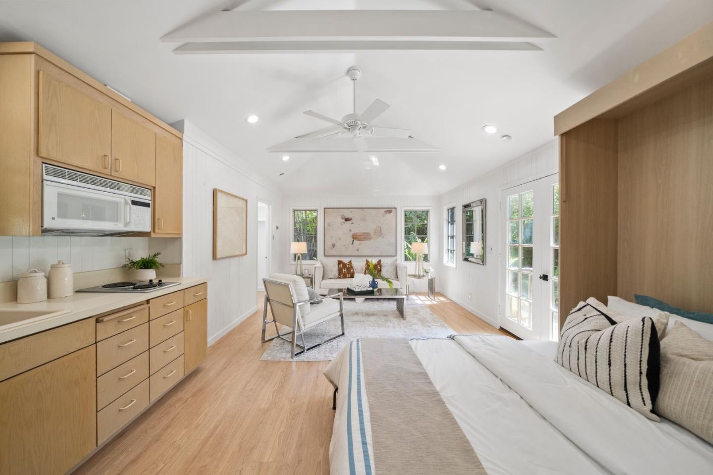 Palo Alto, California, 94301, United States, 4 Bedrooms Bedrooms, ,4 BathroomsBathrooms,Residential,For Sale,1837921