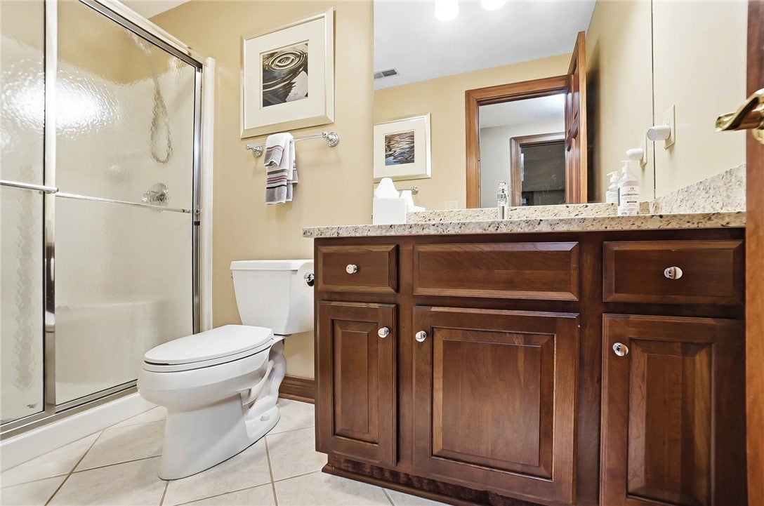 Dayton, Ohio, 45458, United States, 4 Bedrooms Bedrooms, ,5 BathroomsBathrooms,Residential,For Sale,2048387