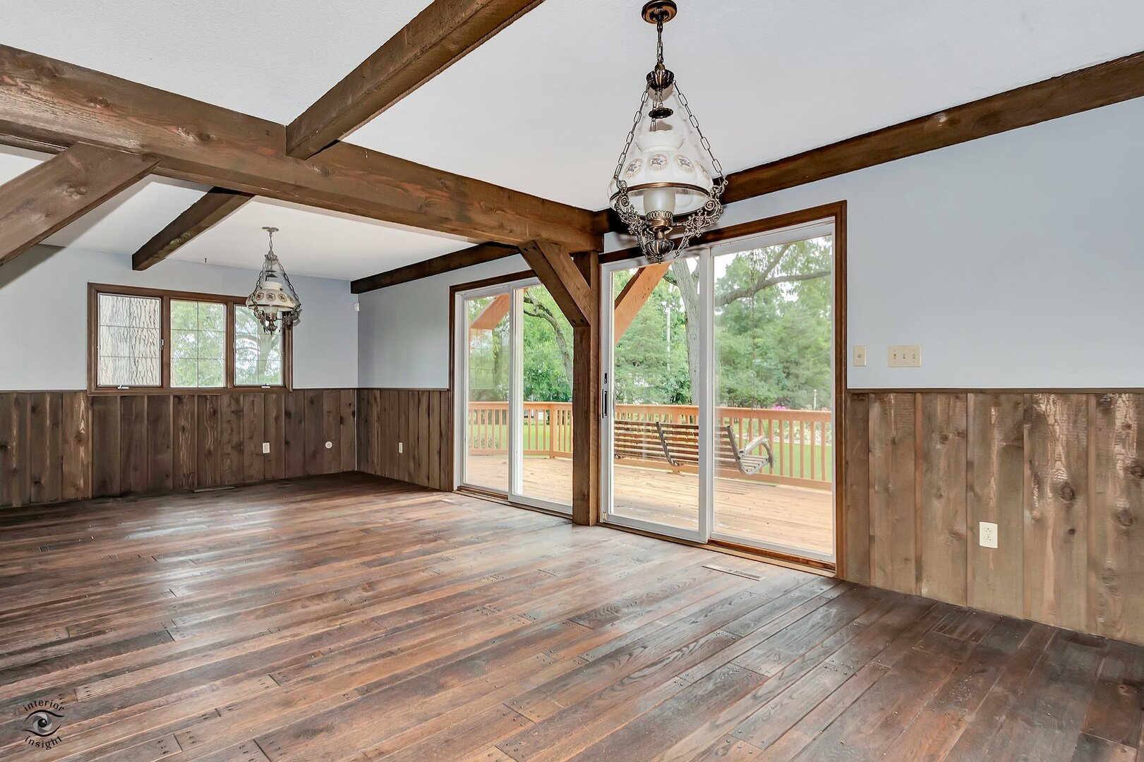 St. Anne, Illinois, 60964, United States, 4 Bedrooms Bedrooms, ,4 BathroomsBathrooms,Residential,For Sale,1901313