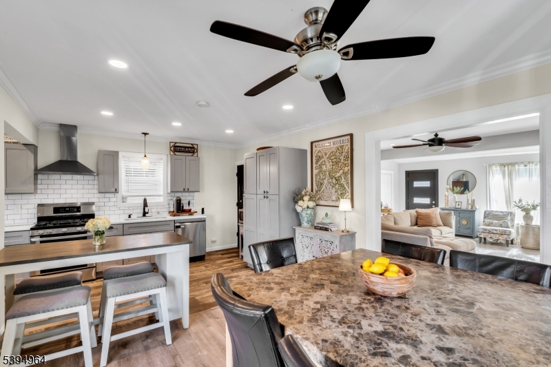 Roselle Park Boro, New Jersey, 07204, United States, 4 Bedrooms Bedrooms, ,1 BathroomBathrooms,Residential,For Sale,1987650