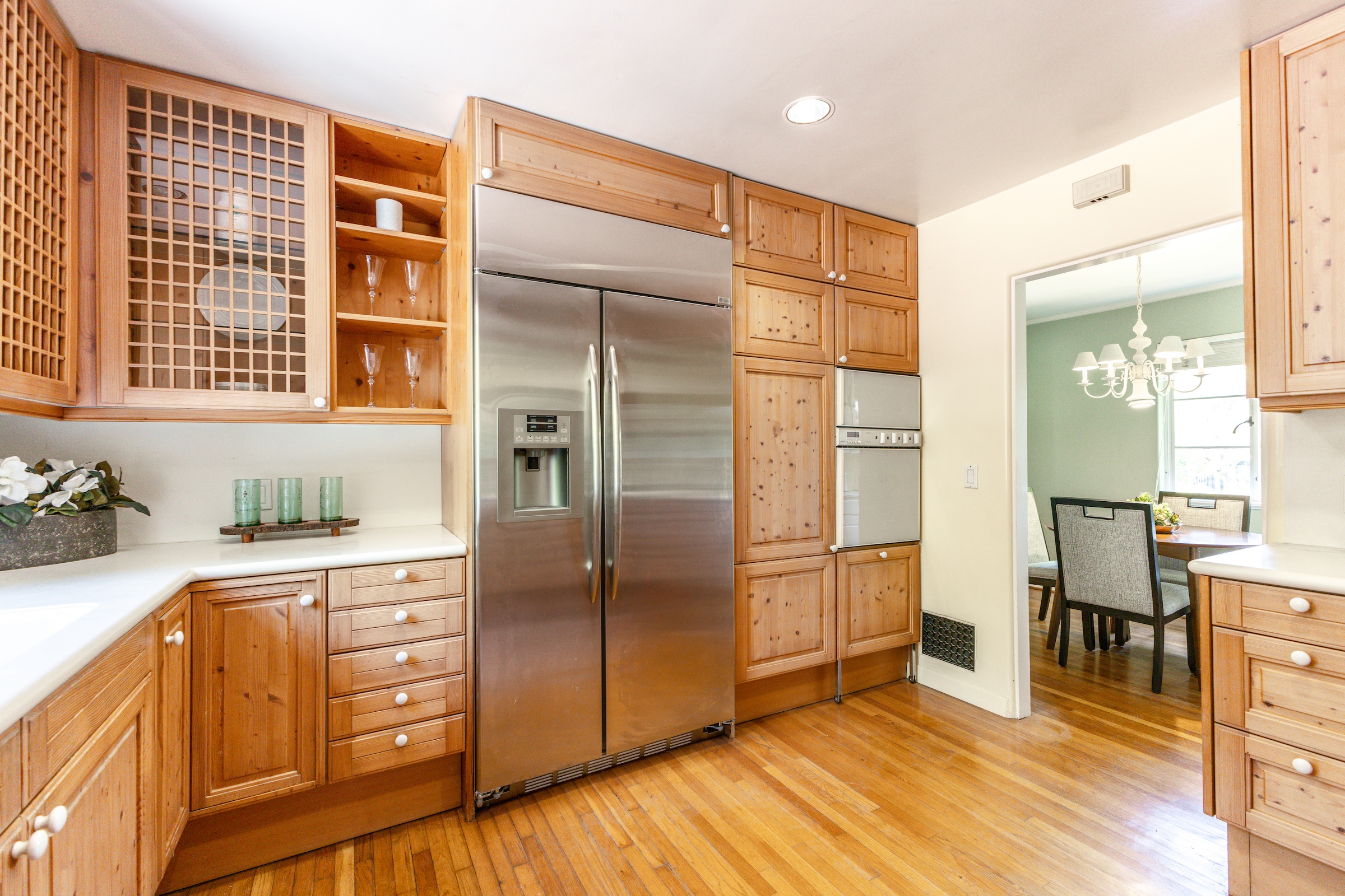  2421 Ridgeway Road - 物件實景