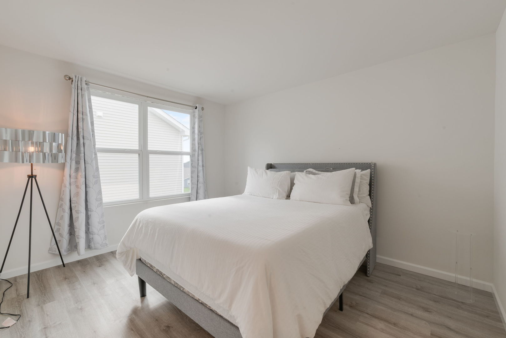 Algonquin, Illinois, 60102, United States, 3 Bedrooms Bedrooms, ,3 BathroomsBathrooms,Residential,For Sale,1962567