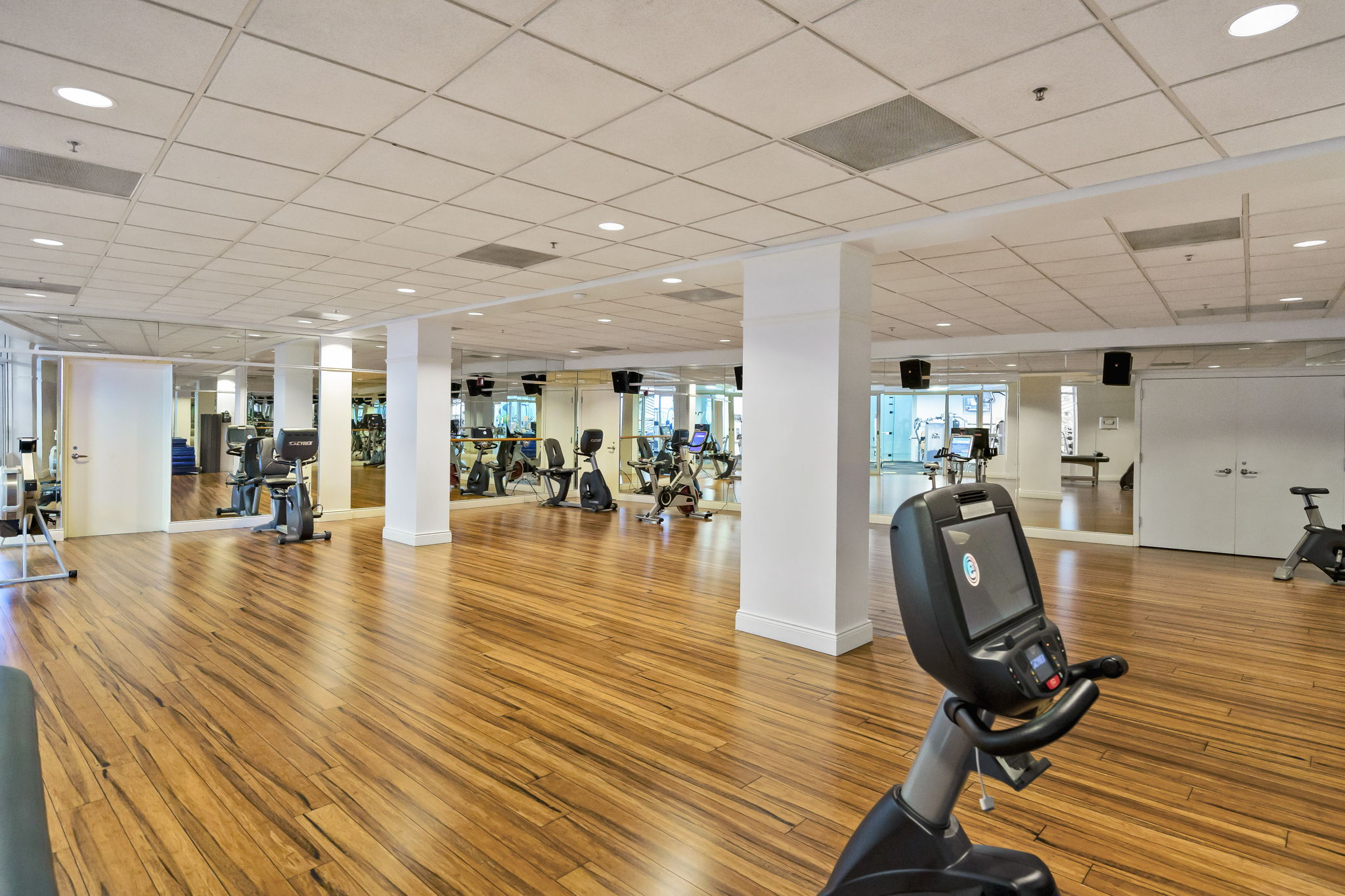  848 Brickell Key Drive LPH4401, Miami, FL, 33131 - 物件實景