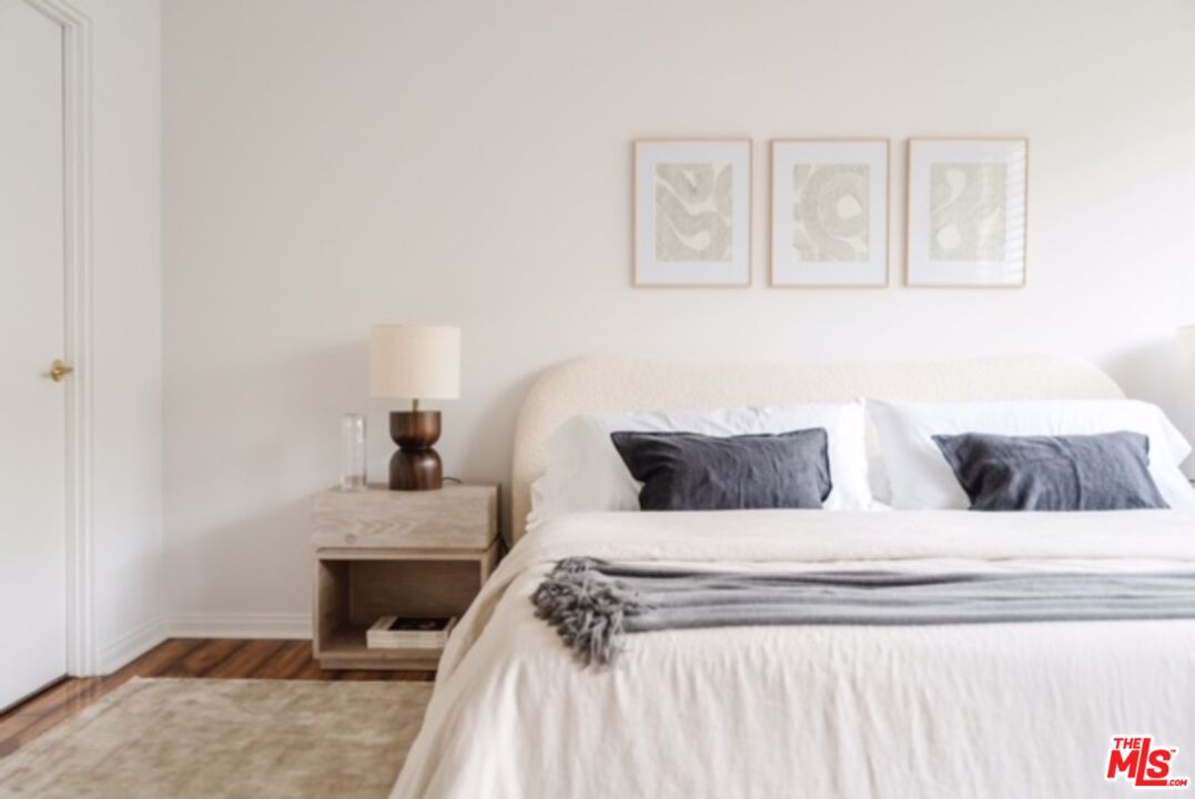 West Hollywood, California, 90069, United States, 1 Bedroom Bedrooms, ,1 BathroomBathrooms,Residential,For Sale,1891837