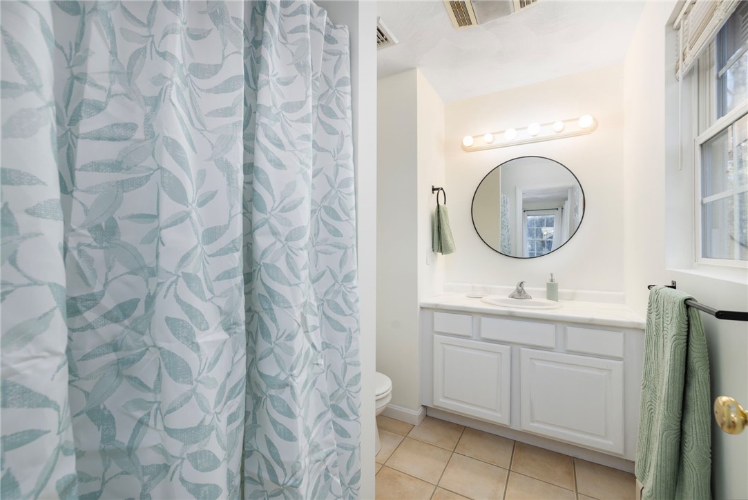 Richmond, Rhode Island, 02898, United States, 3 Bedrooms Bedrooms, ,3 BathroomsBathrooms,Residential,For Sale,1996089