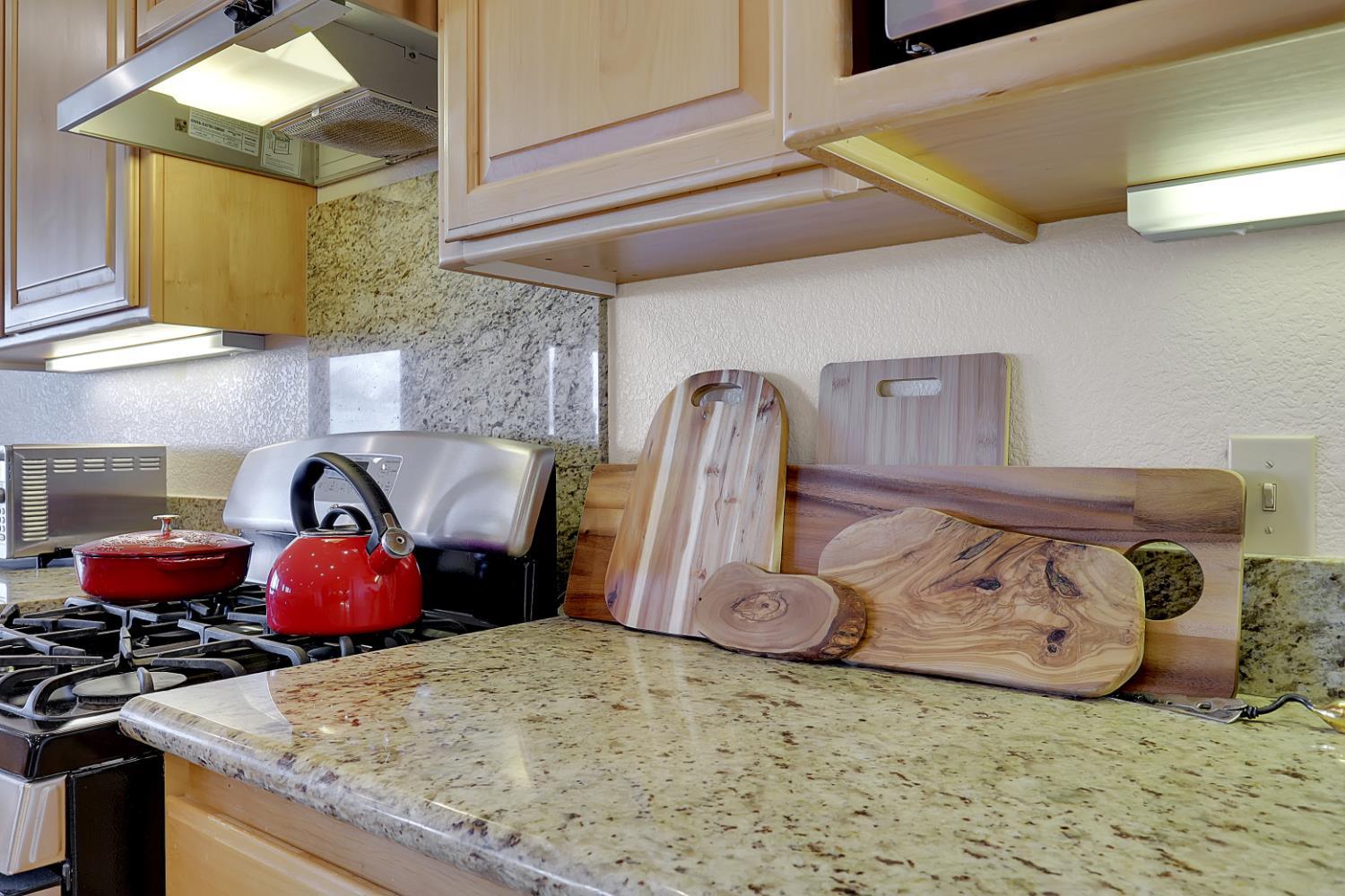 Browns Valley, California, 95918, United States, 5 Bedrooms Bedrooms, ,4 BathroomsBathrooms,Residential,For Sale,1980583