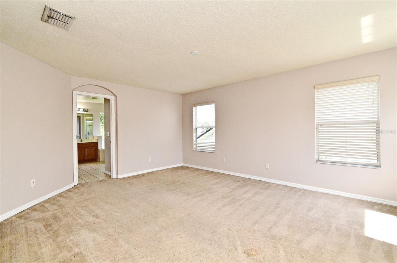 ORLANDO, Florida, 32836, United States, 5 Bedrooms Bedrooms, ,3 BathroomsBathrooms,Residential,For Sale,1981134